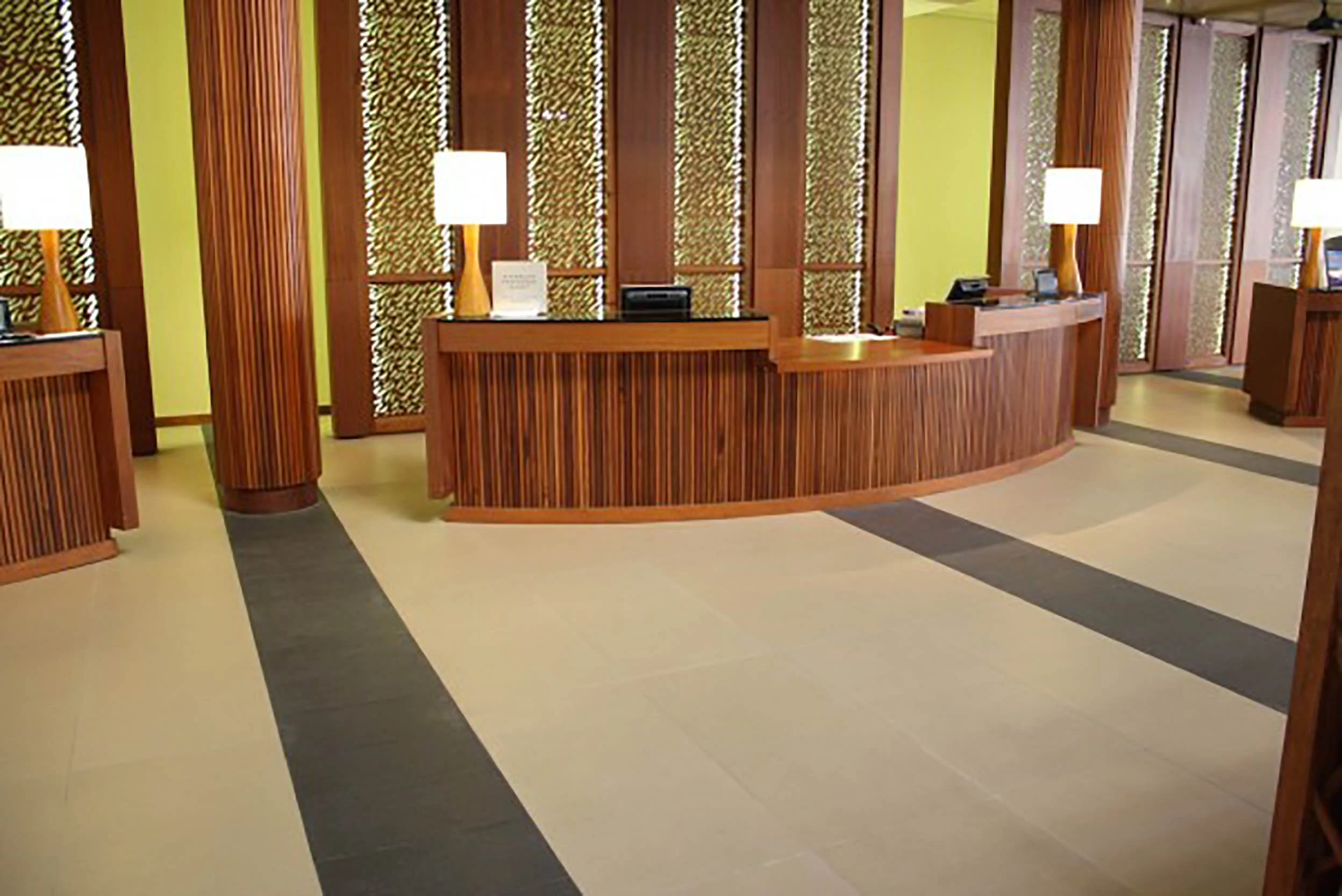 Foyer - Cream Porcelain 600 x 1200 Grit R11 - Chocolate 600 x 600 Rock R11