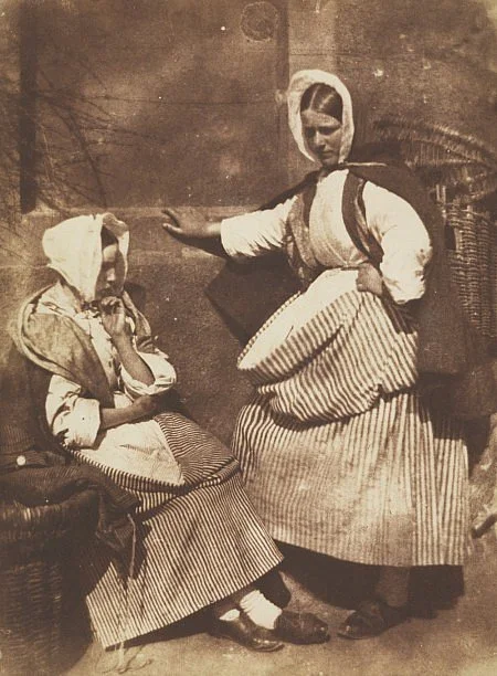 Two Newhaven Fishwives David Octavius Hill & Robert Adamson., courtesy of Scottish National Portrait Gallery.