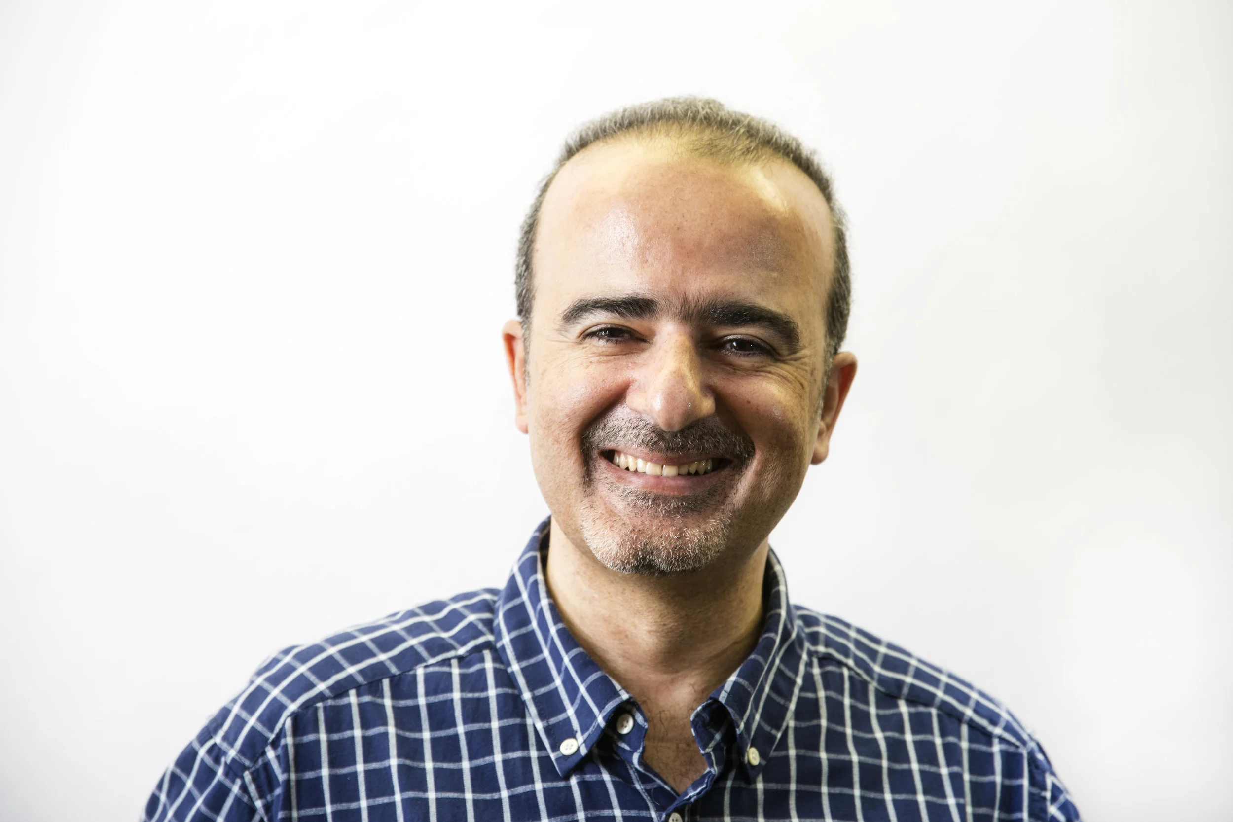 Ahmed Abdelfattah (English, Arabic) Ahmed joined us in 2017 after working as a freelance interpreter with us for several years. As a member of both our Settlement and Community Interpreter teams, he is committed to helping newcomers to Canada become successful. Originally from the small town of Benha, Egypt, Ahmed moved to Cairo to attend Zagazig University where he earned a B.Sc. in Architecture. His architectural career led him to live and work throughout the Middle East where he designed institutional and residential buildings.In 2012, he moved to Canada and lived in Toronto at first; he moved to Kitchener four years ago. A proud Canadian citizen, Ahmed likes to relax in his spare time, listen to some jazz music, and can usually be found reading a book on history.