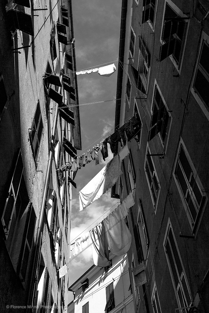 Sky+laundry+Genoa_R6A4918+B+and+W+Watermarked.jpg