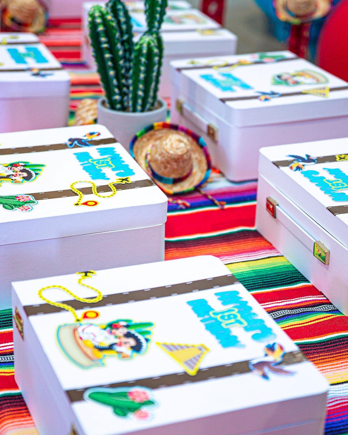 These custom suitcase favors 🧳 by @ndyjewels were the highlight of this trip to Mexico 😍🌵🌮🇲🇽 #AyomisFirstFiesta 

#Swipe to see what was inside! 
.
.
.
.
.
event design: @_creativisuals 
custom suitcases: @ndyjewels 
📸: @gpmatlanta 
.
.
.
.
.
