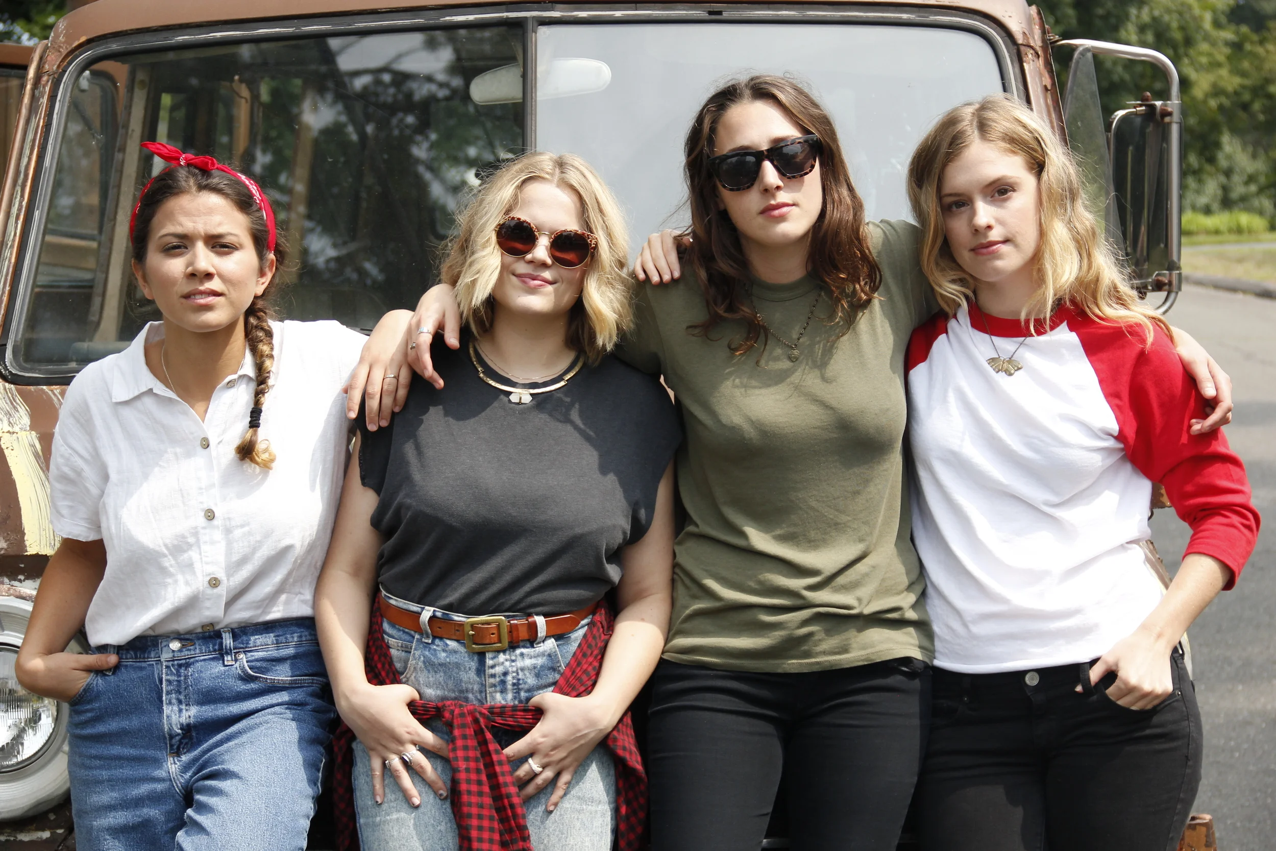 Actresses (L-R) Danielle Guido, Jane Bruce, Sam Quartin, and Devon Werden on the set of Noah and the Band in August 2015.