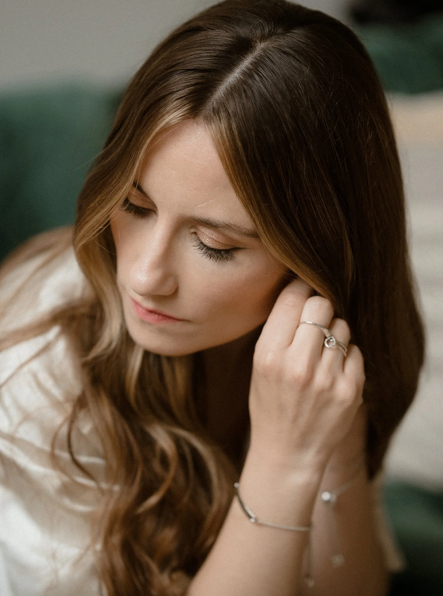 Sarah-Chris-sneak-peek_0085-crop.jpg
