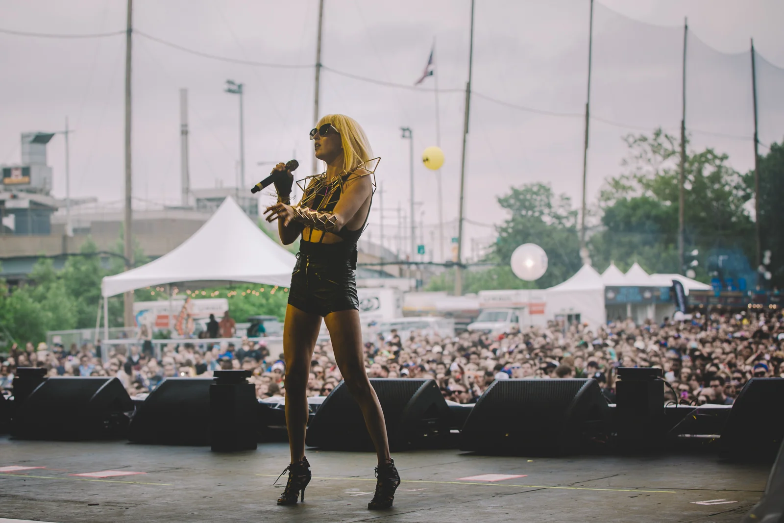 Sarah Barthel,&nbsp; Big Grams  Governors Ball NYC, 2016. 