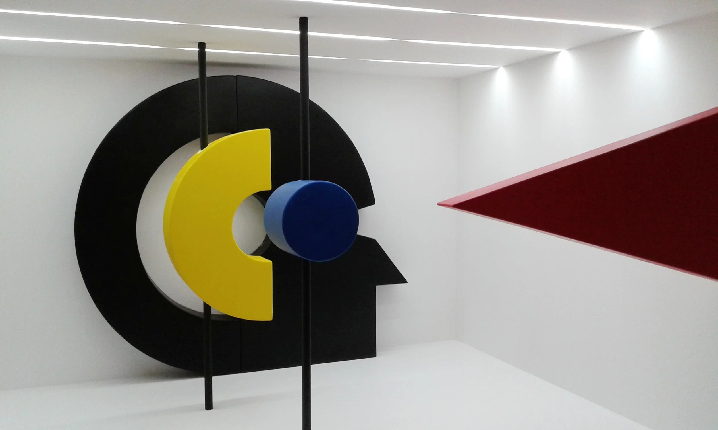 Exhibition booth sculpture
