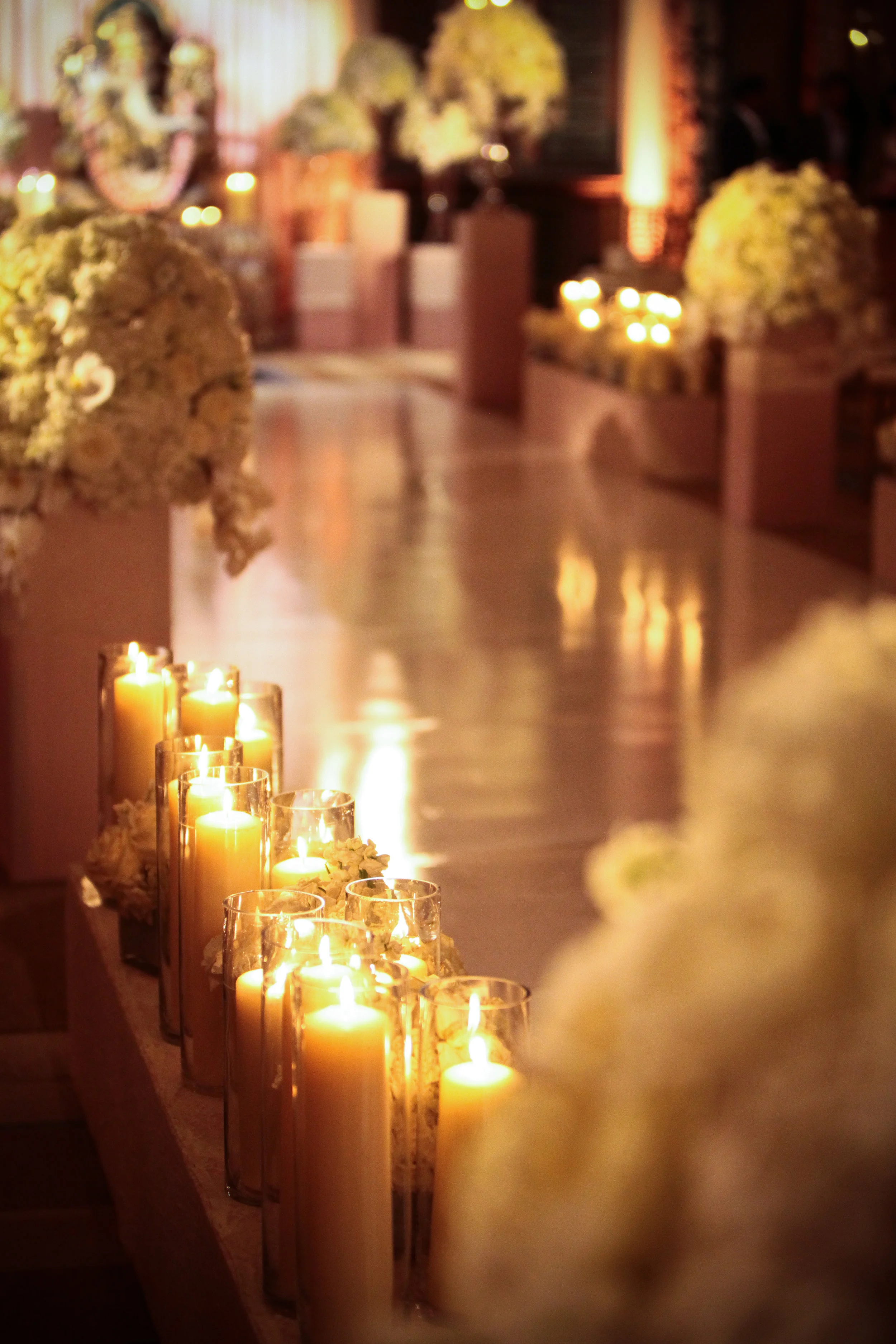 Aisle decoration