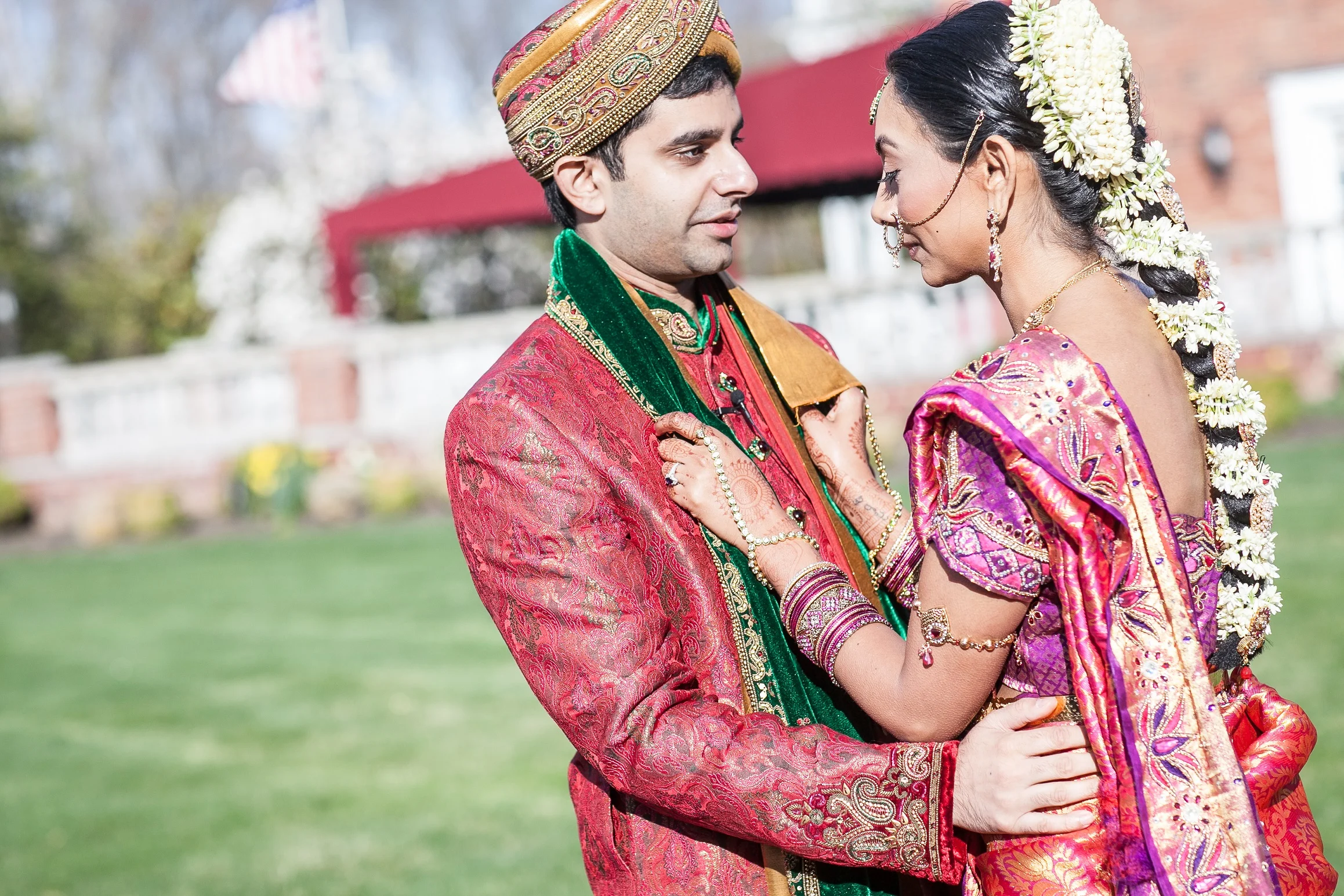 INDIAN COUPLE IN COLOR