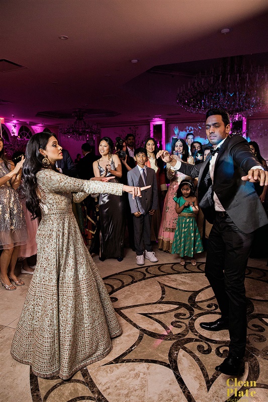 INDIAN WEDDING BRIDE AND GROOM ON DANCEFLOOR.jpg