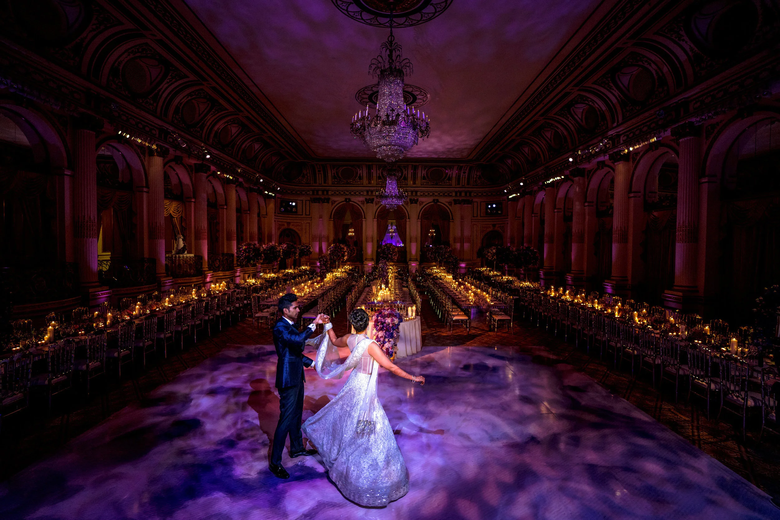 INDIAN WEDDING BRIDE AND GROOM DANCING SHOT2.JPG