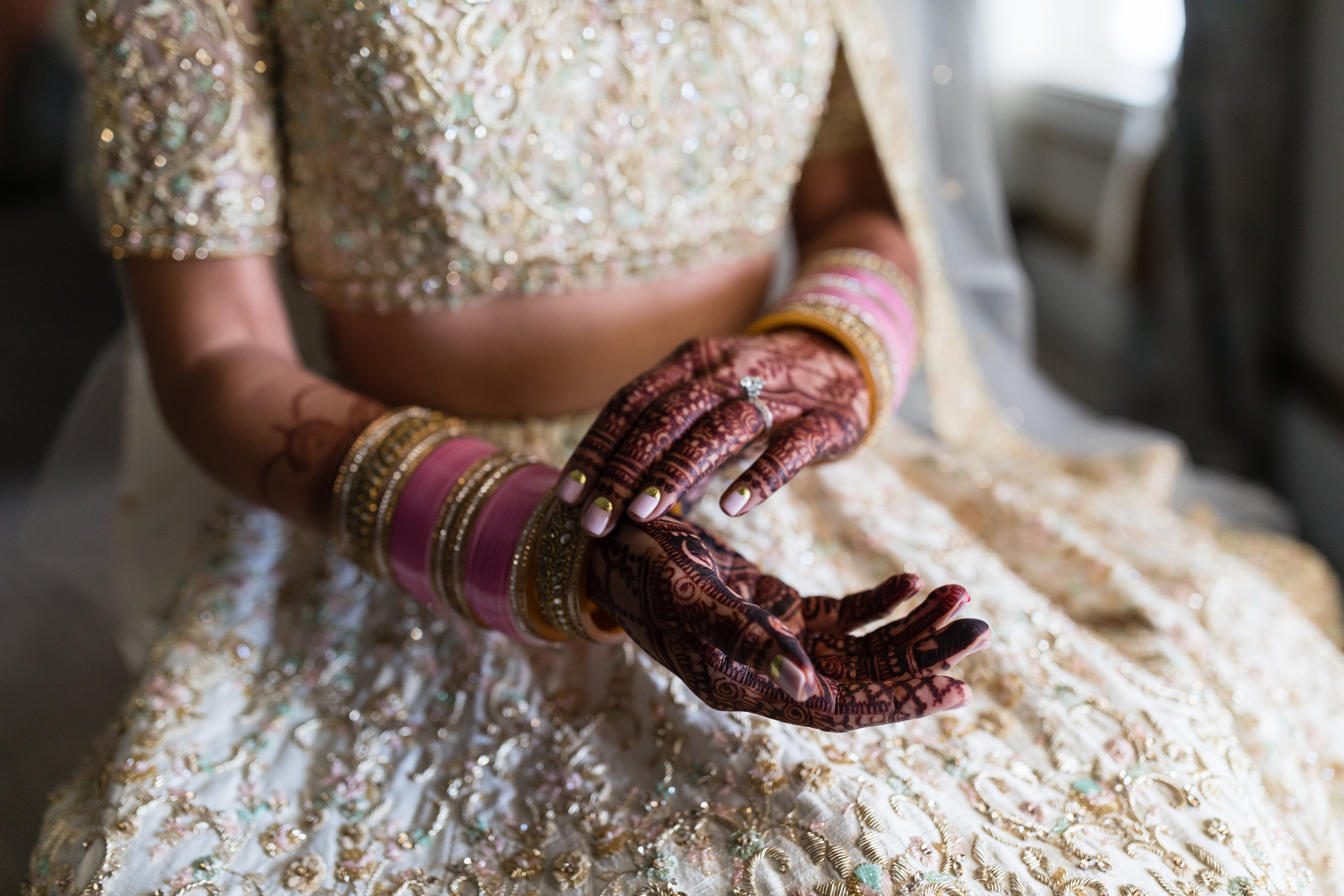 INDIAN WEDDING CEREMONY BRIDE HENNA.jpg