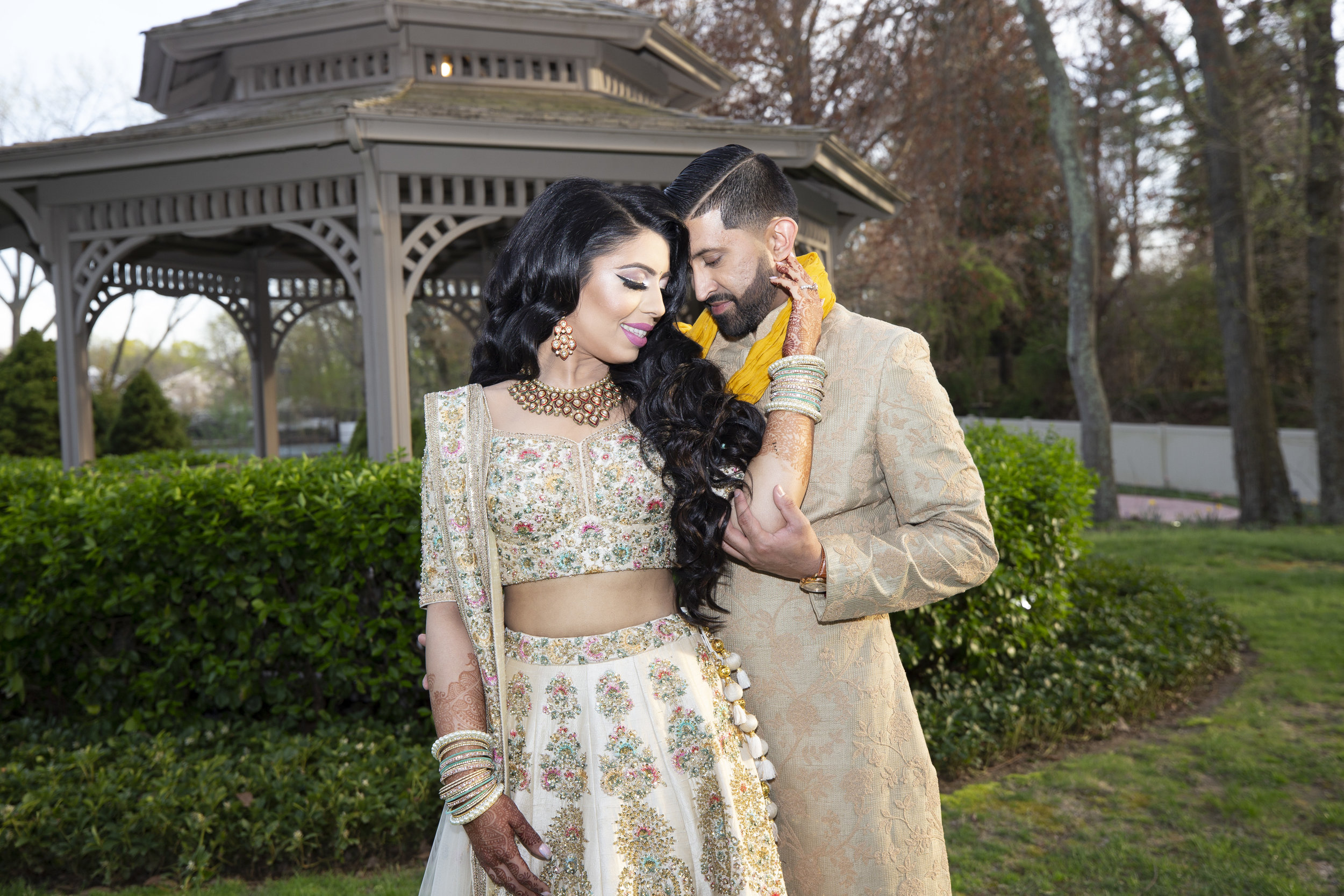 INDIAN WEDDING BRIDE AND GROOM 2.JPG