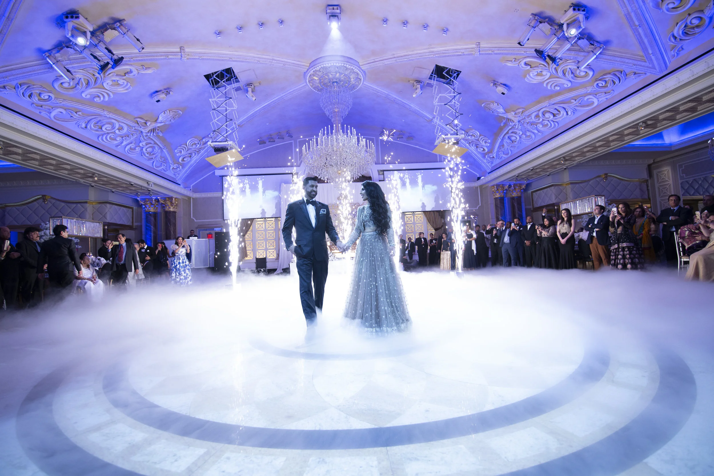 INDIAN WEDDING BRIDE AND GROOM FIRST DANCE.JPG