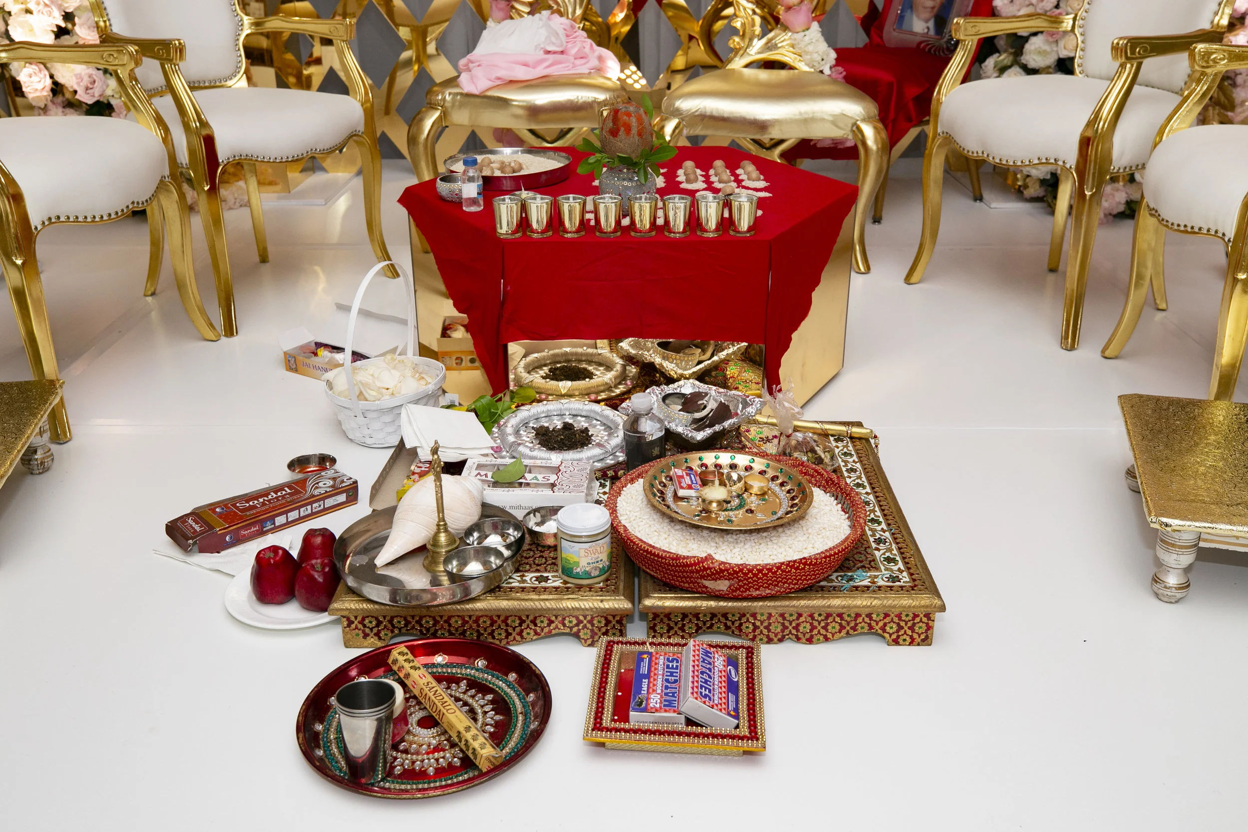 INDIAN WEDDING CEREMONY ALTER.JPG