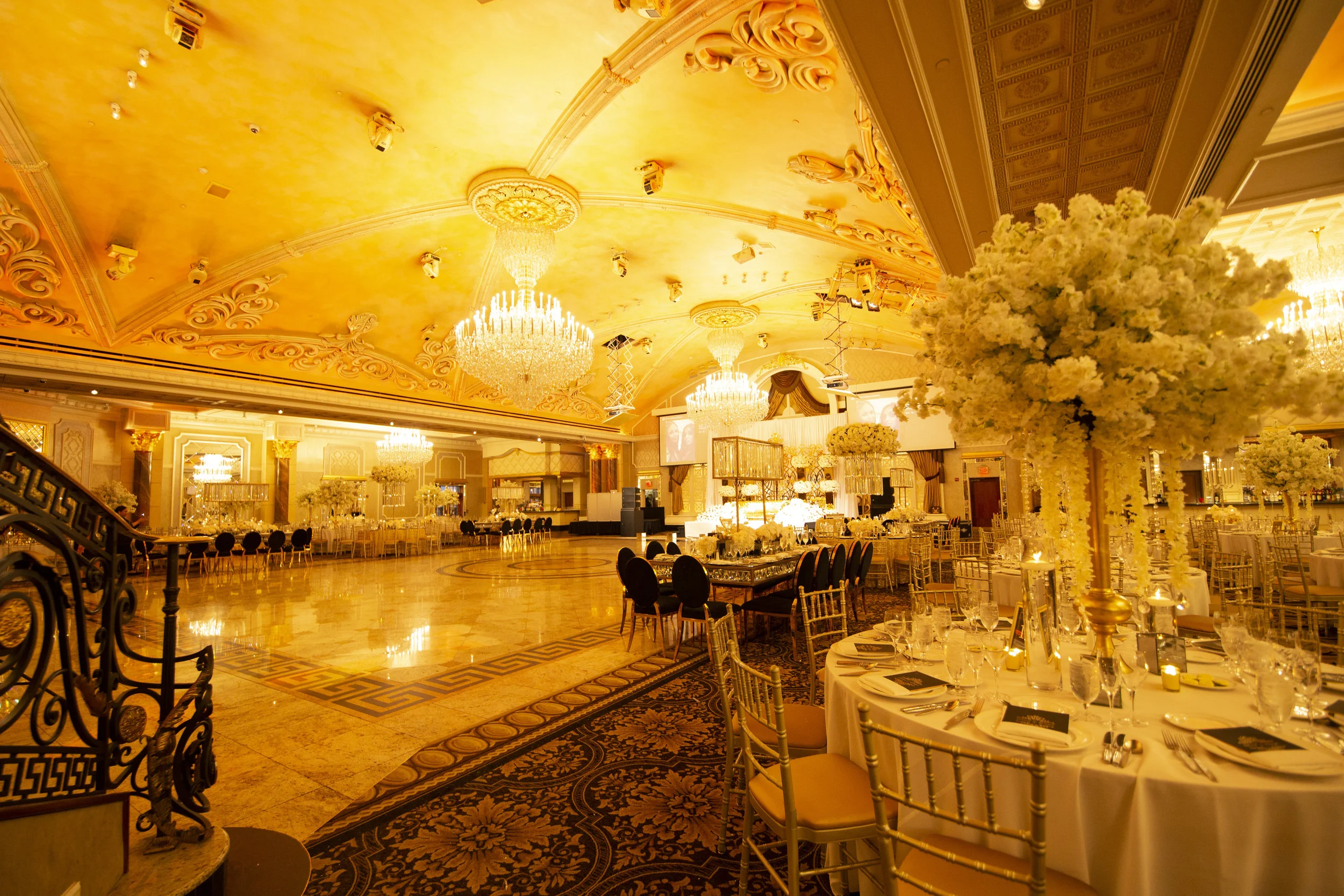 INDIAN WEDDING RECEPTION DECOR.JPG