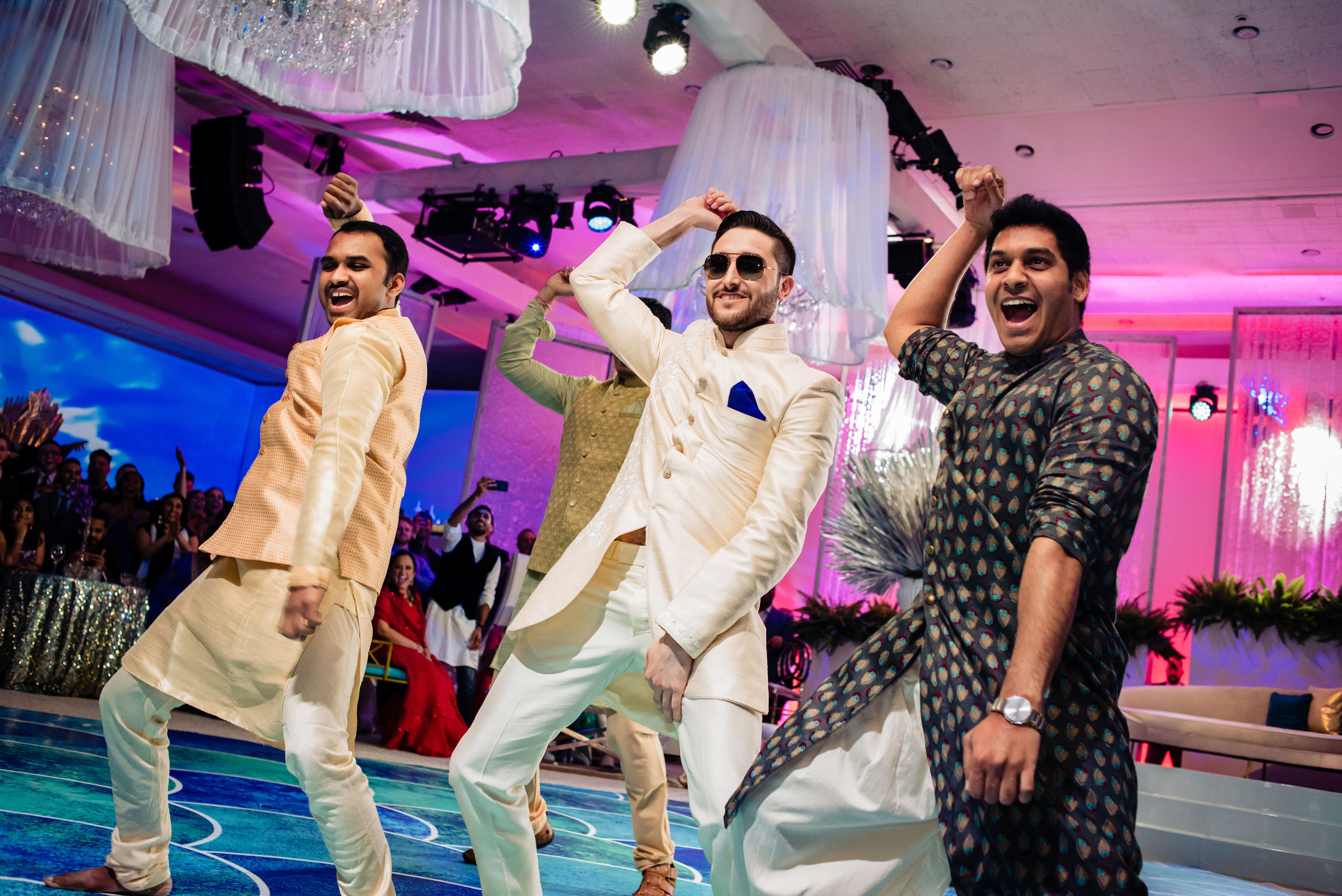 INDIAN WEDDING GROOM DANCING.JPG