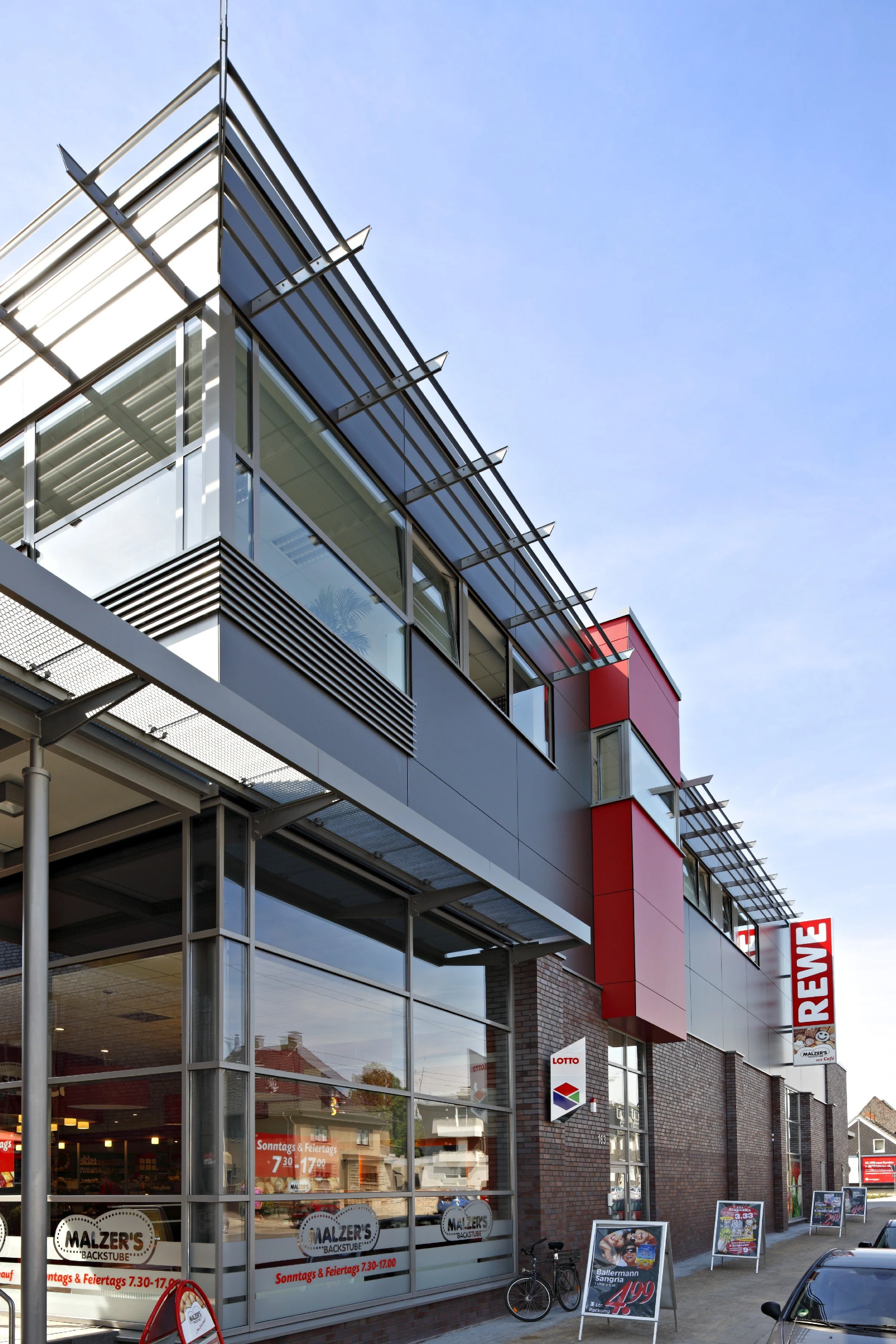 ReweBoHöntrop08.JPG