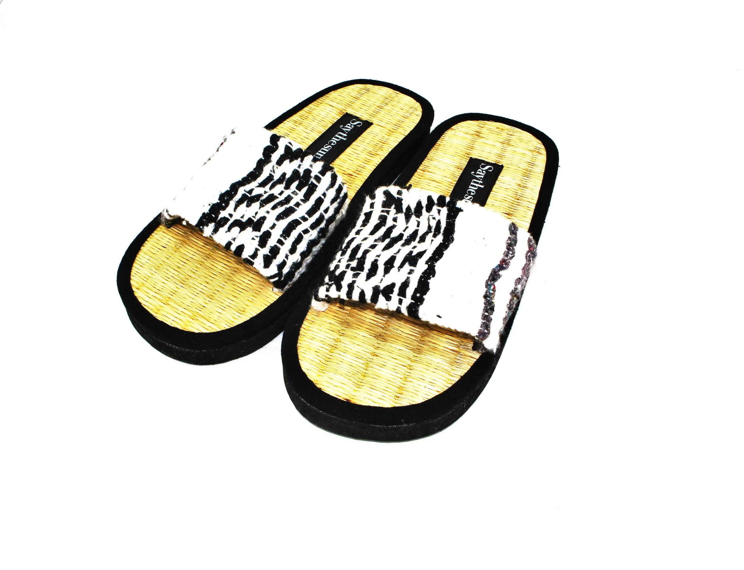 SL-SERAPE BLK WHITE.JPG