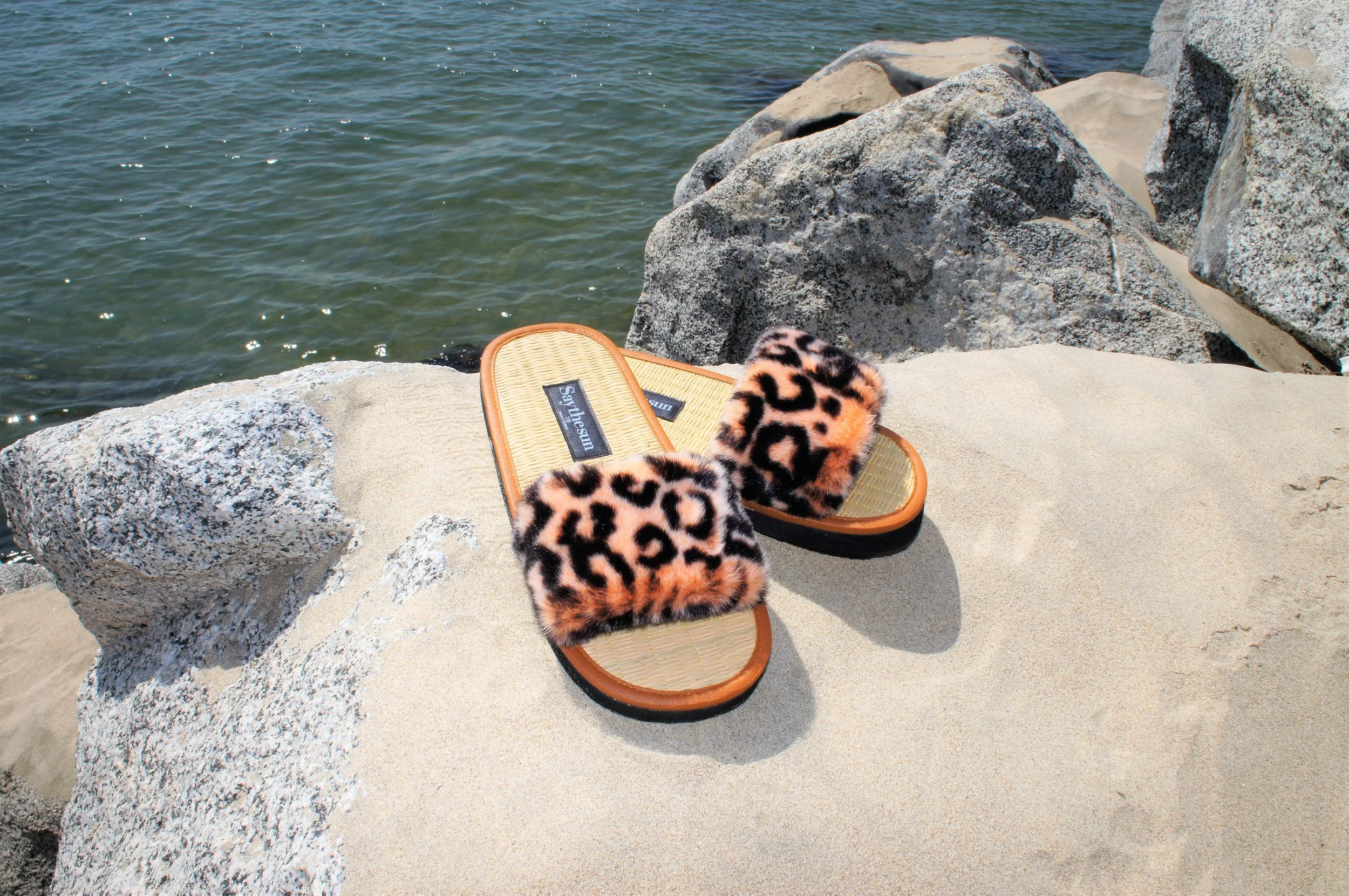 SL101-BABY LEO ORANGE ..JPG