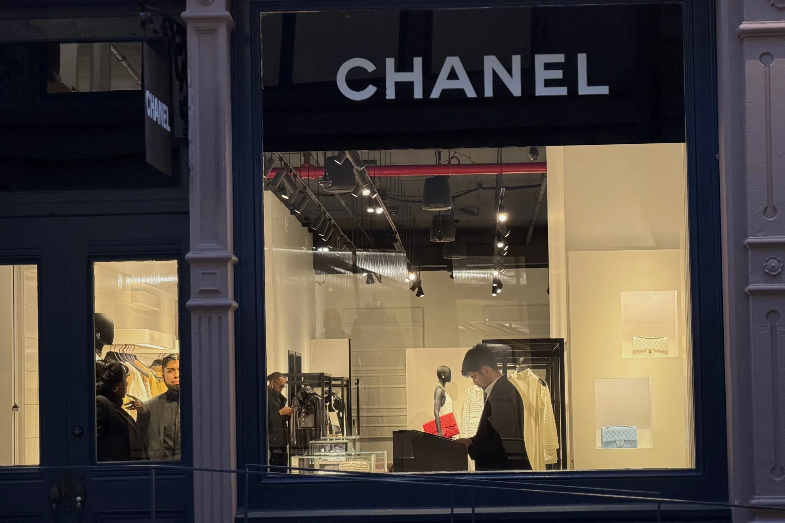 LUXURY - 21 of 55.jpeg