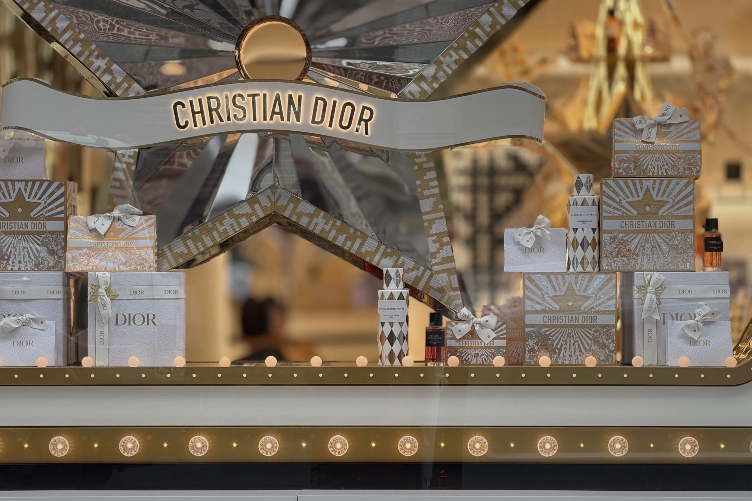 LUXURY - 23 of 55.jpeg