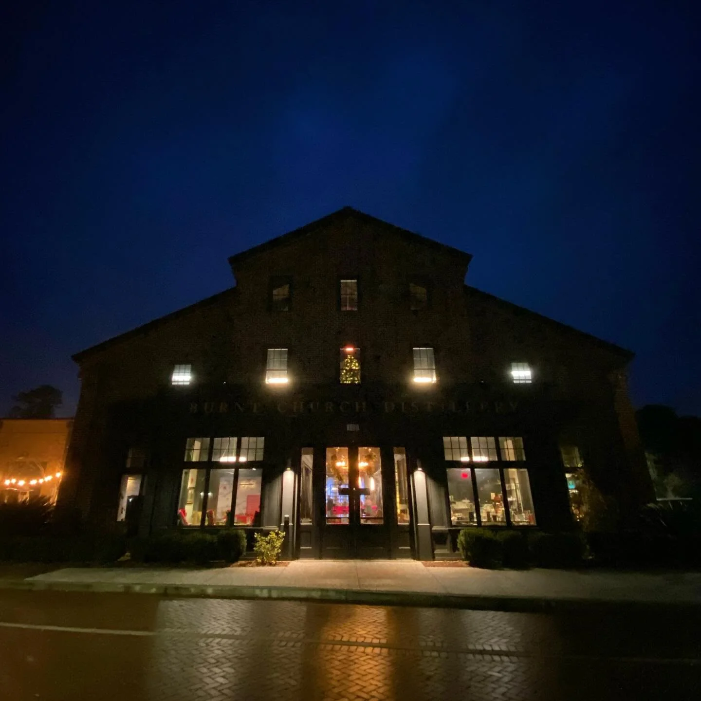 Always great to be playing the tunes in #blufftonsc @burntchurchdistillery 6-9 tonight