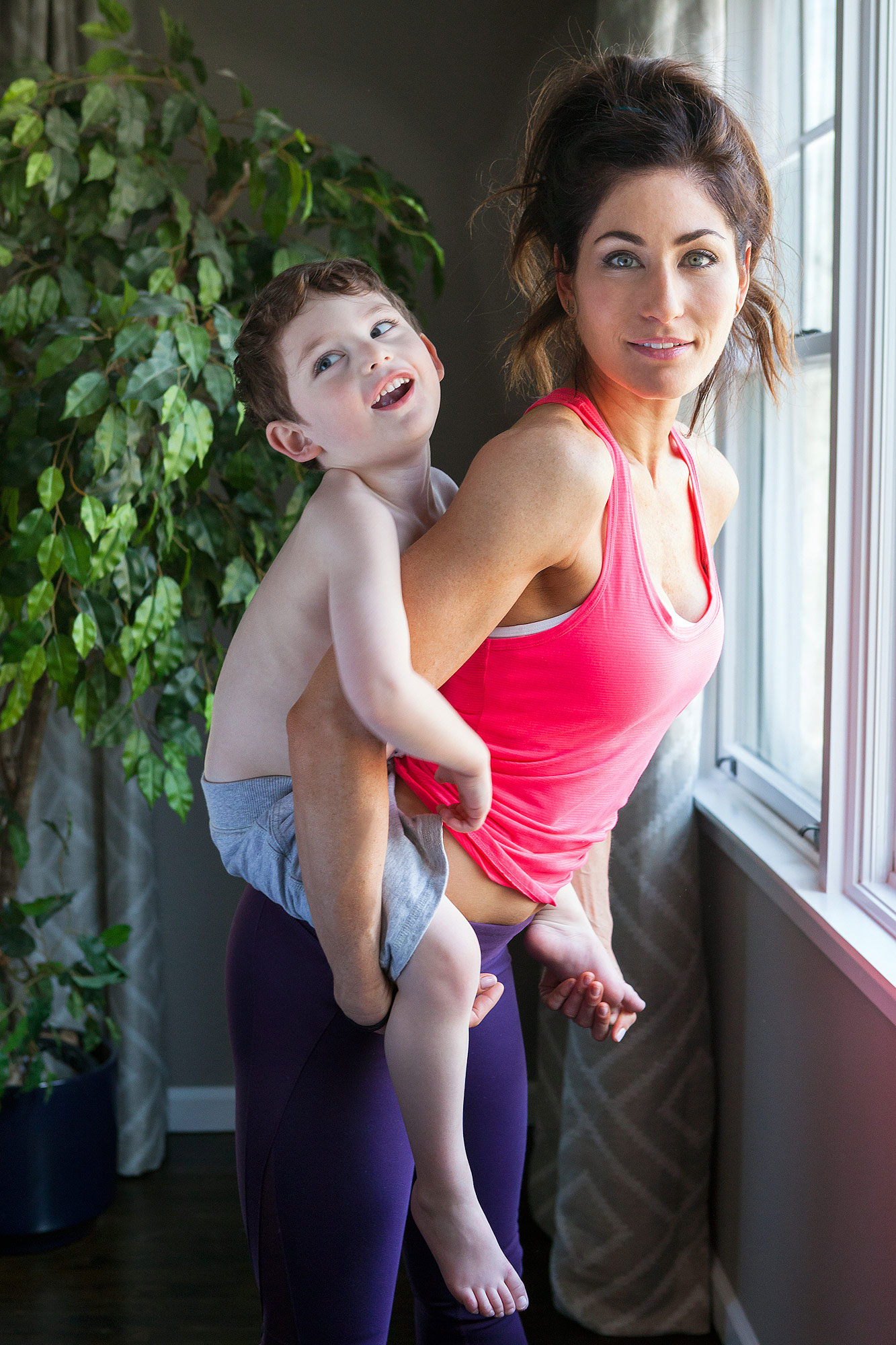 CareyKirkella_160226_yoga_mom_3167_web.jpg