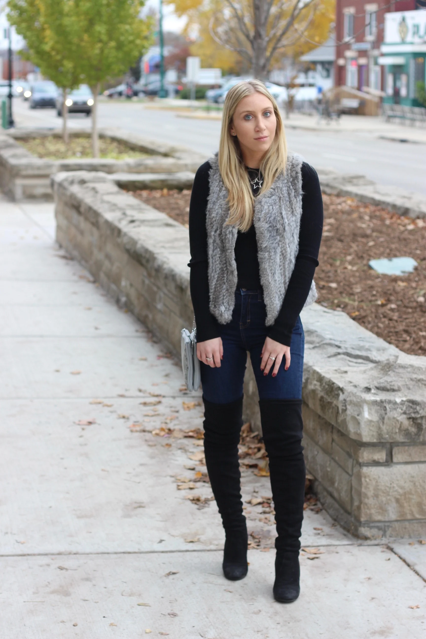 Fall and winter outfit inspiration by Au Courant Life