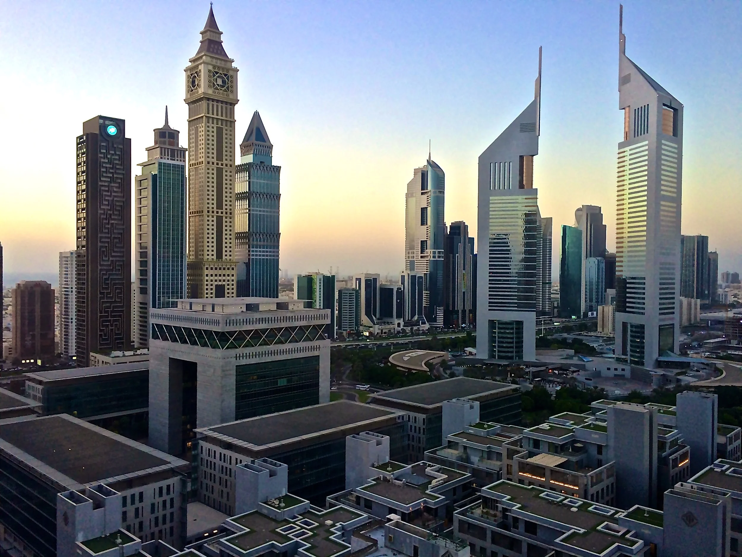 A URBAN SCULPTURE FOR DUBAI