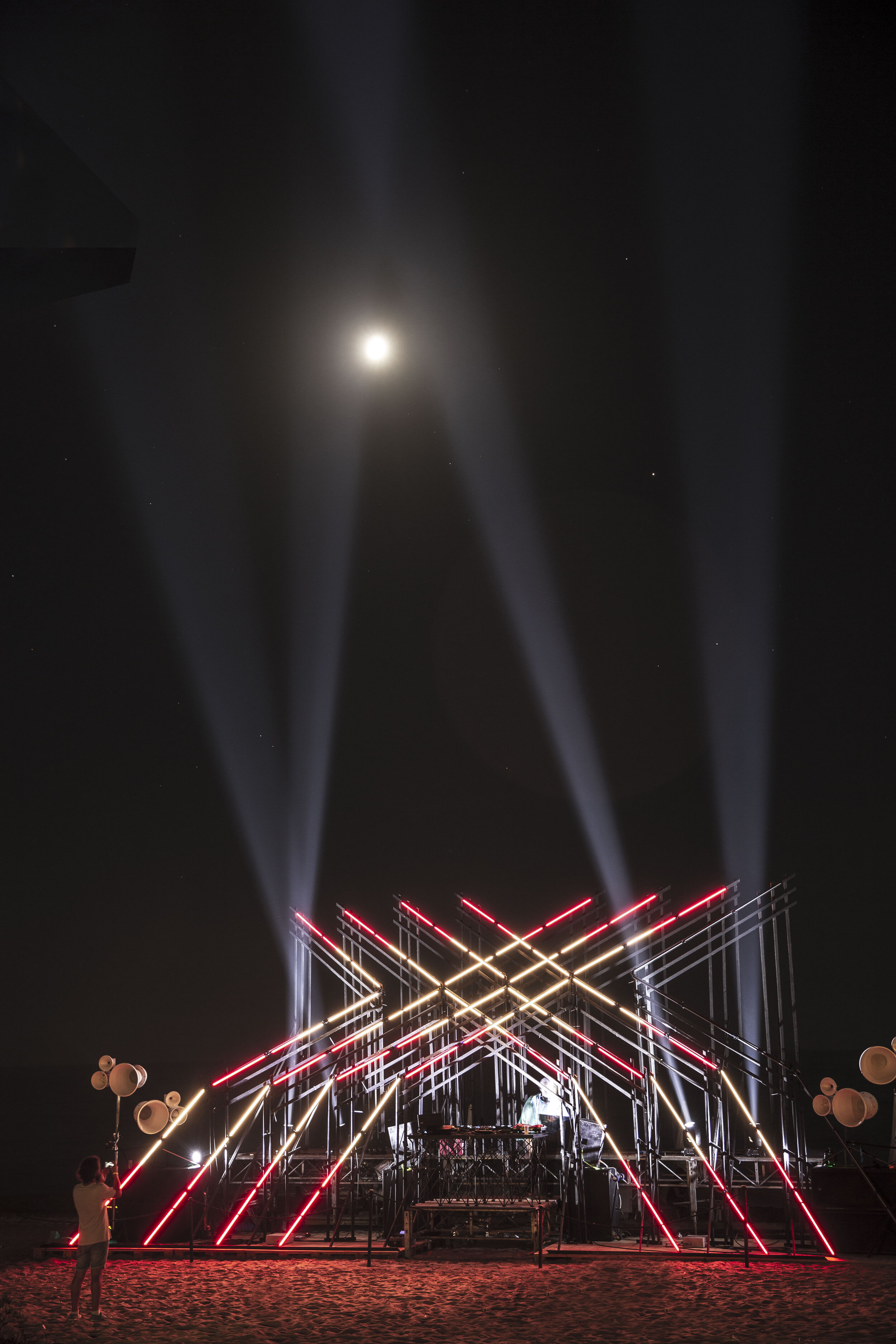 xXx_grriz_zmbt_festivalle_2019_site-specific-art_agrigento-sicily.jpg