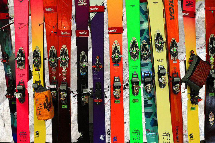 Boots+bindings+and+skis+from+DPS+Rossignol+Black+Crows,+K2+Fischer+Scarpa+Technica+La+Sportiva-pine-needle-mountaineering.jpeg