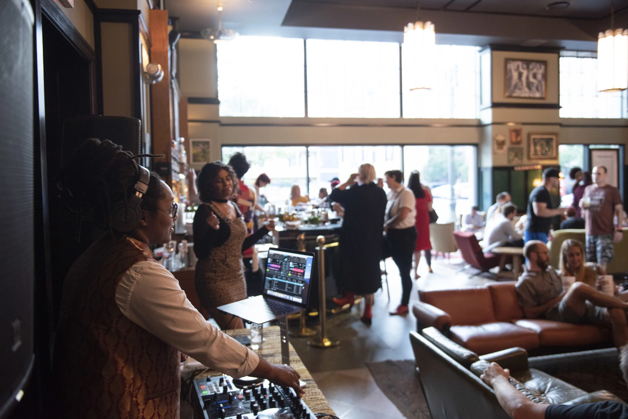 CAKE2019_GrrlSpot+Crescendo_8.30_CC4.jpg