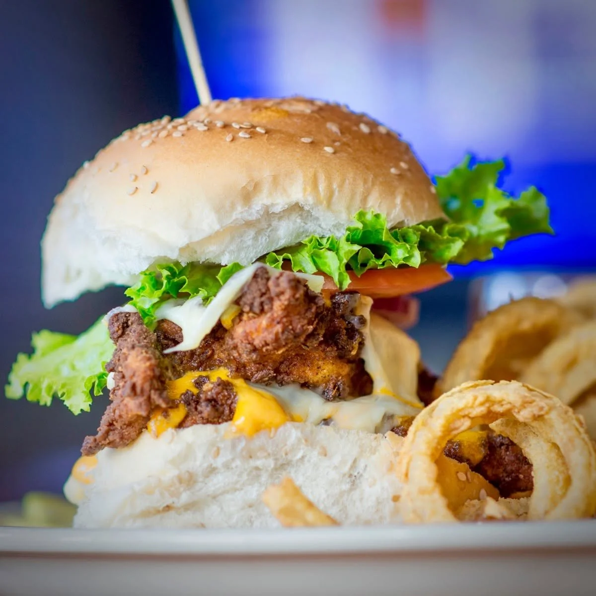 CountryFriedSpicyChickenSandwichBoatHouseGrilleEssexMA