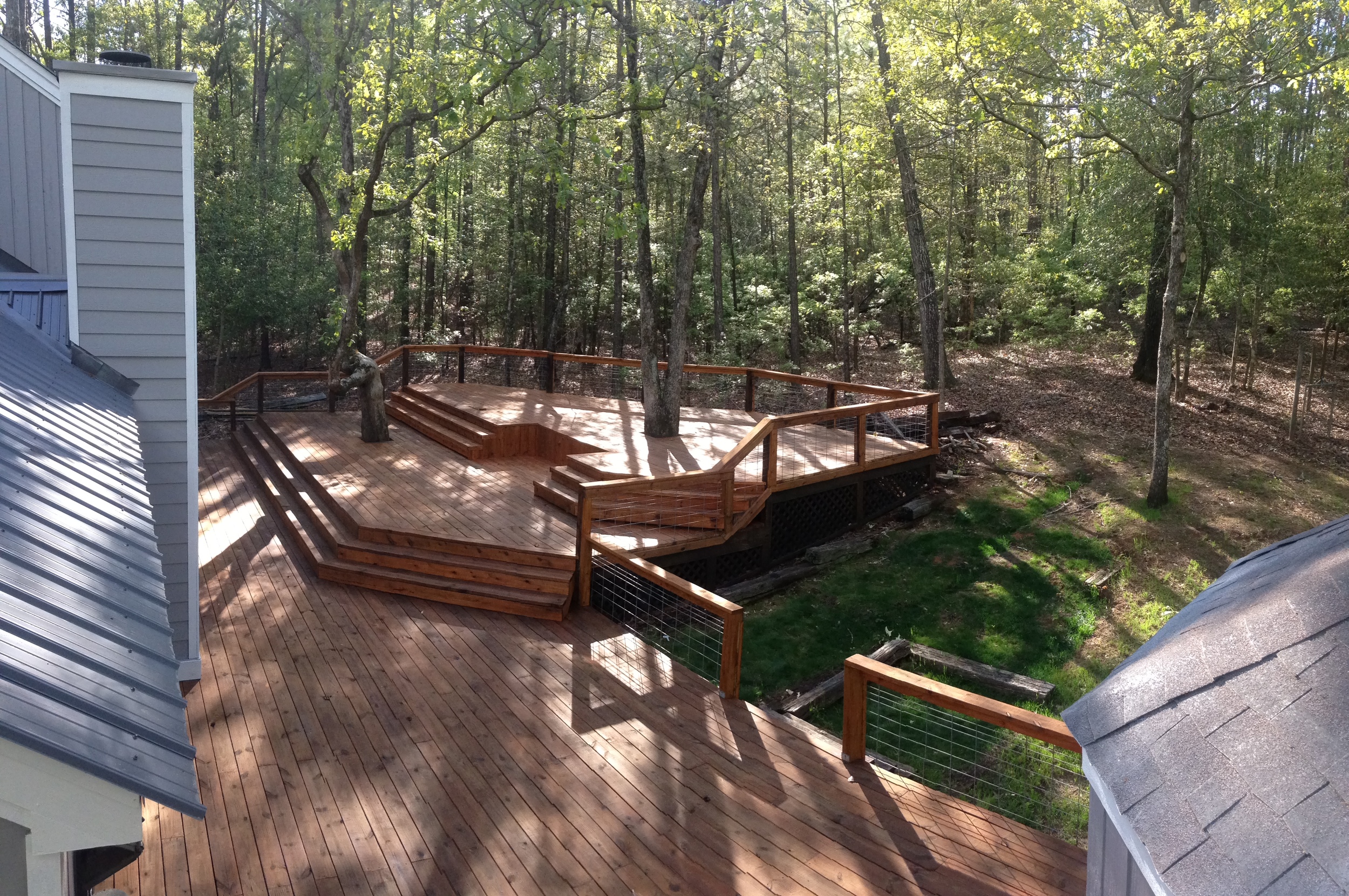 1,600 sq ft Deck