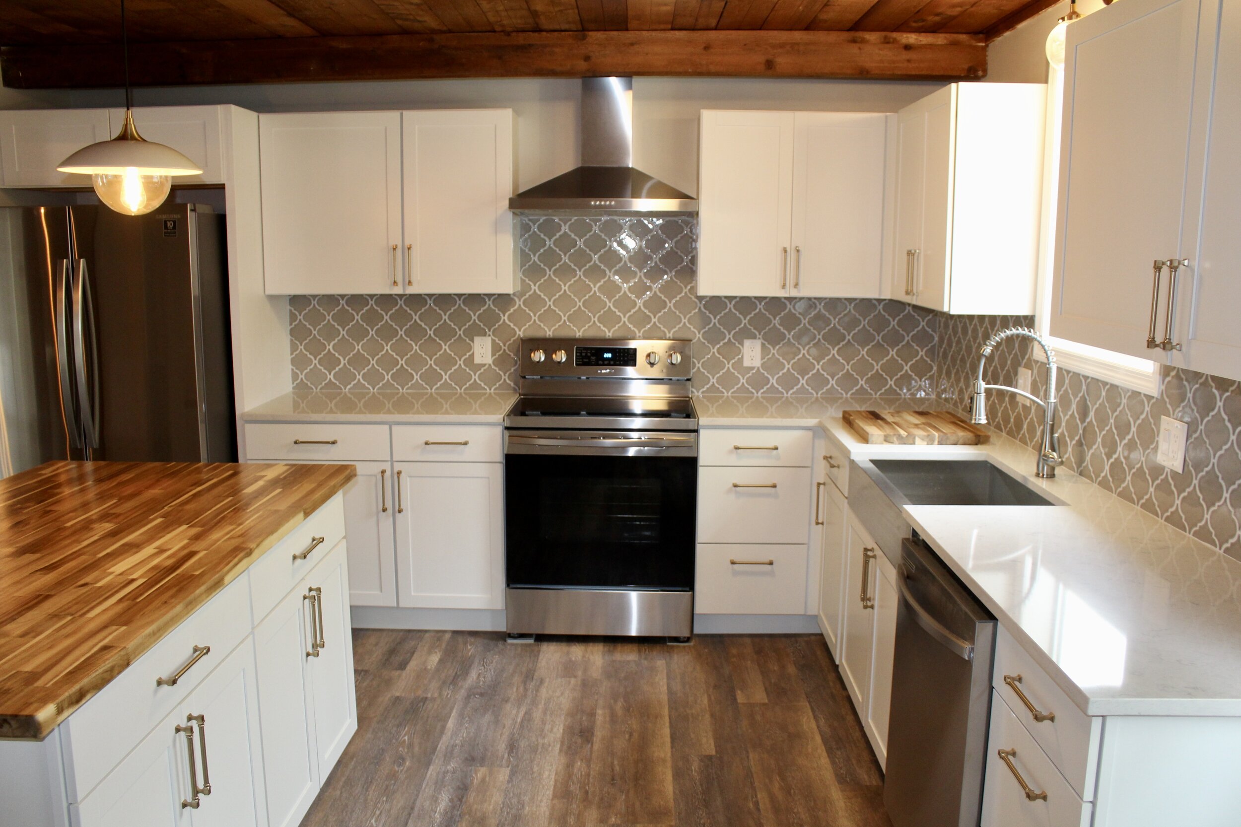 Kitchen Stove.jpeg