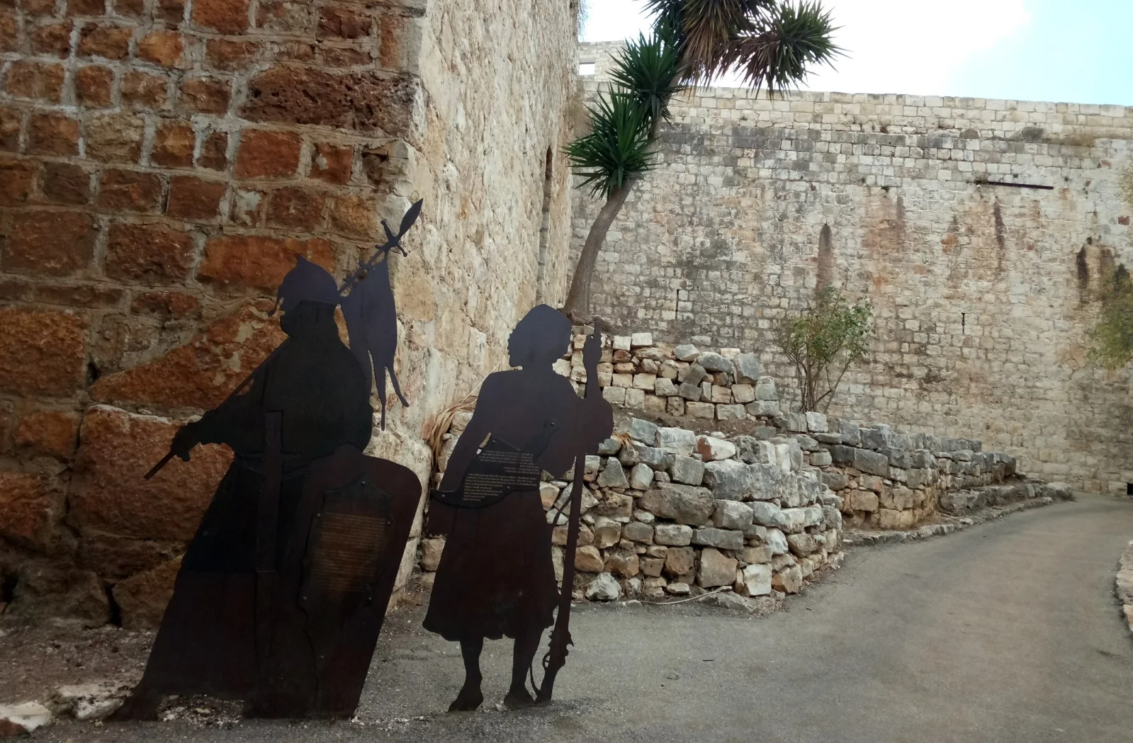 Yechiam Fortress photo by Jessica Halfin