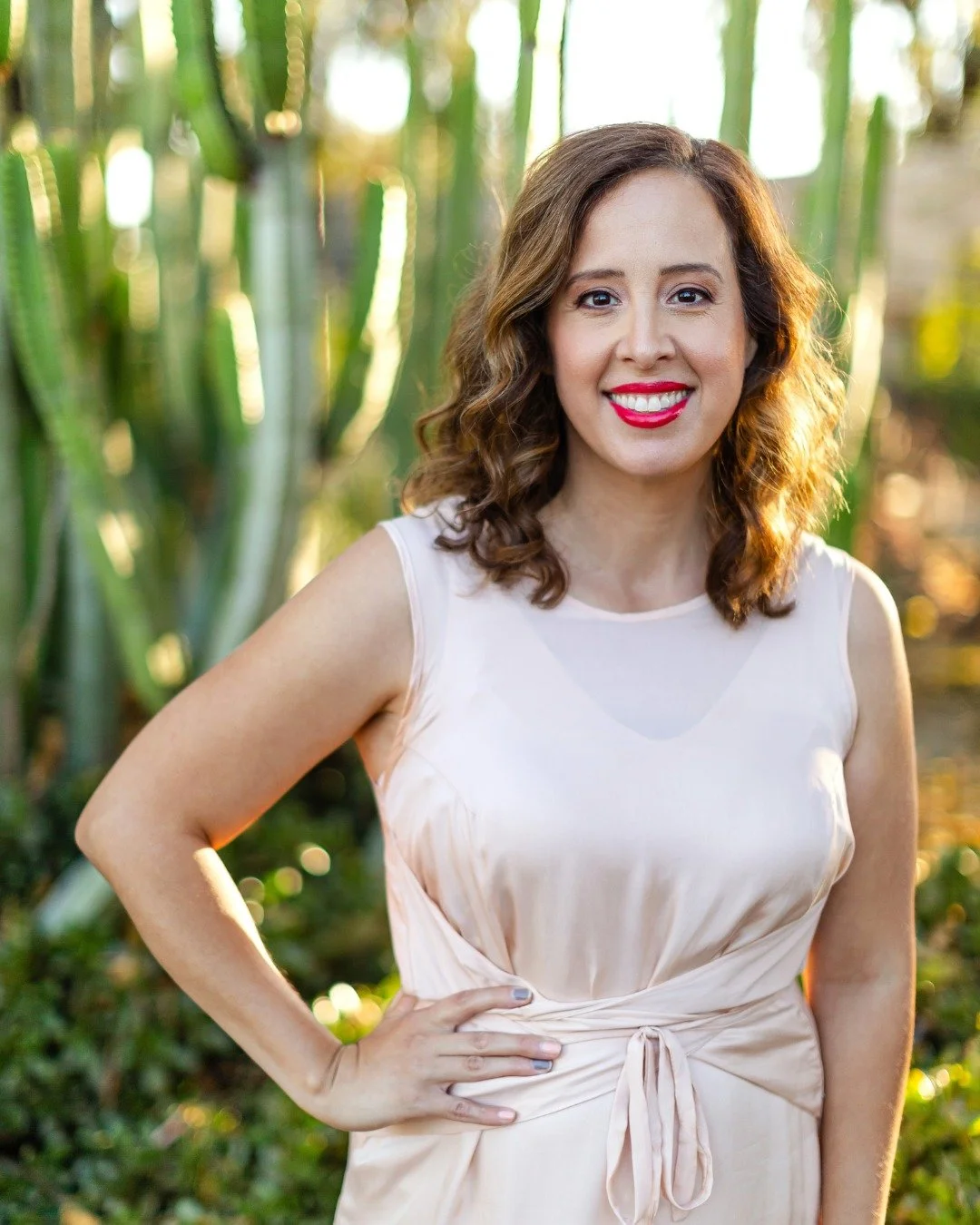Hey I&rsquo;m Cindy creative entrepreneur, writer and visionary for women&rsquo;s travel and there&rsquo;s a highlight story on @boldjourneymag via @voyagelamag 

Storytelling is the crux of travel. 🧭 check out my story linkinbio 

Photography @jack