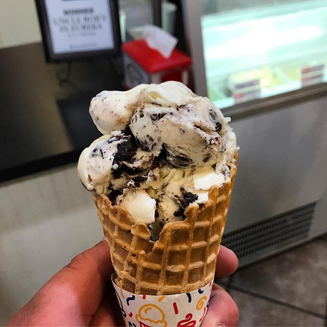 It’s National Dairy Month so yeah that’s my excuse to eat ice cream every single day for the rest of the month/year/my life. Also, Uncle Bob’s is straight 😍😍😍 - Dakota