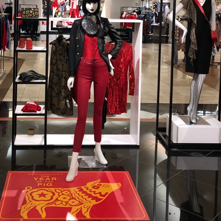 Macys pig 3.jpg