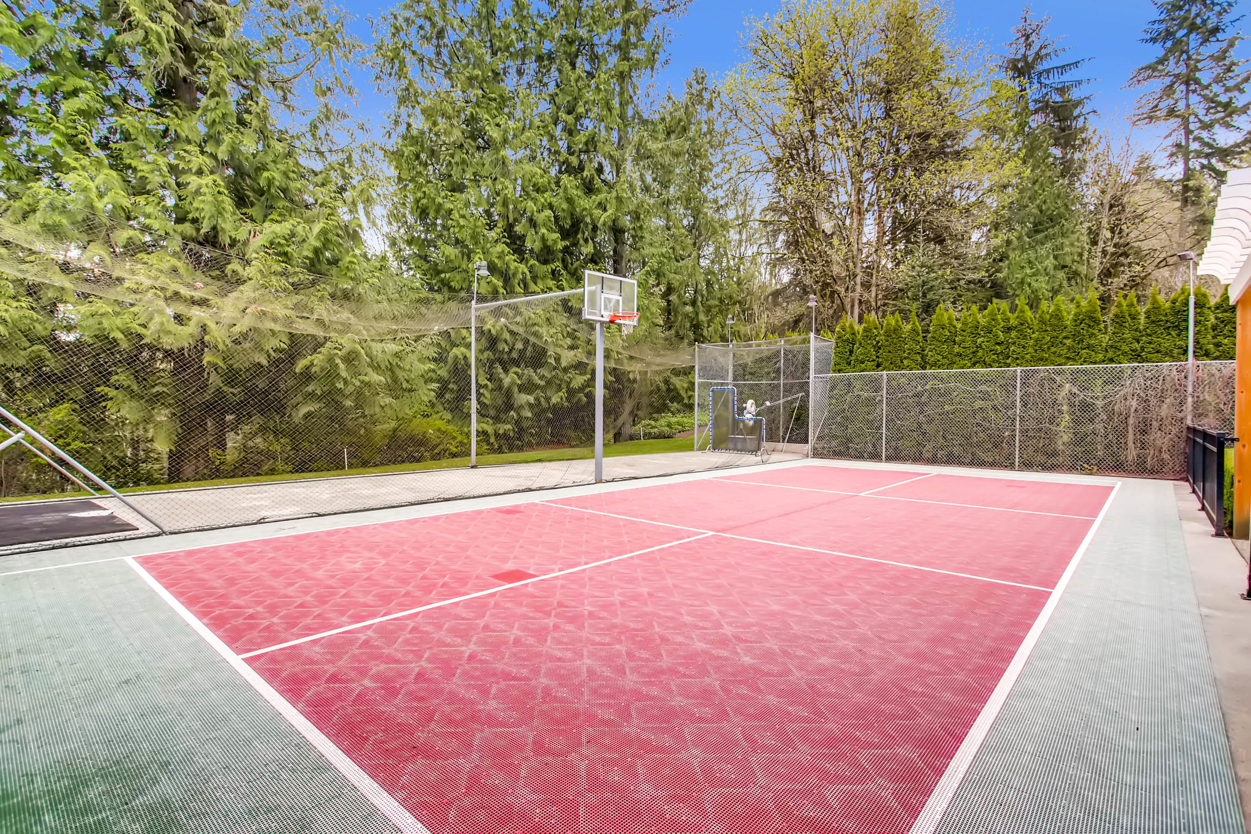 22135 Se 134th St Issaquah WA-print-038-32-Sport Court-2700x1800-300dpi.jpg