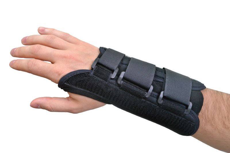 comfort-wrist-brace-black.jpg