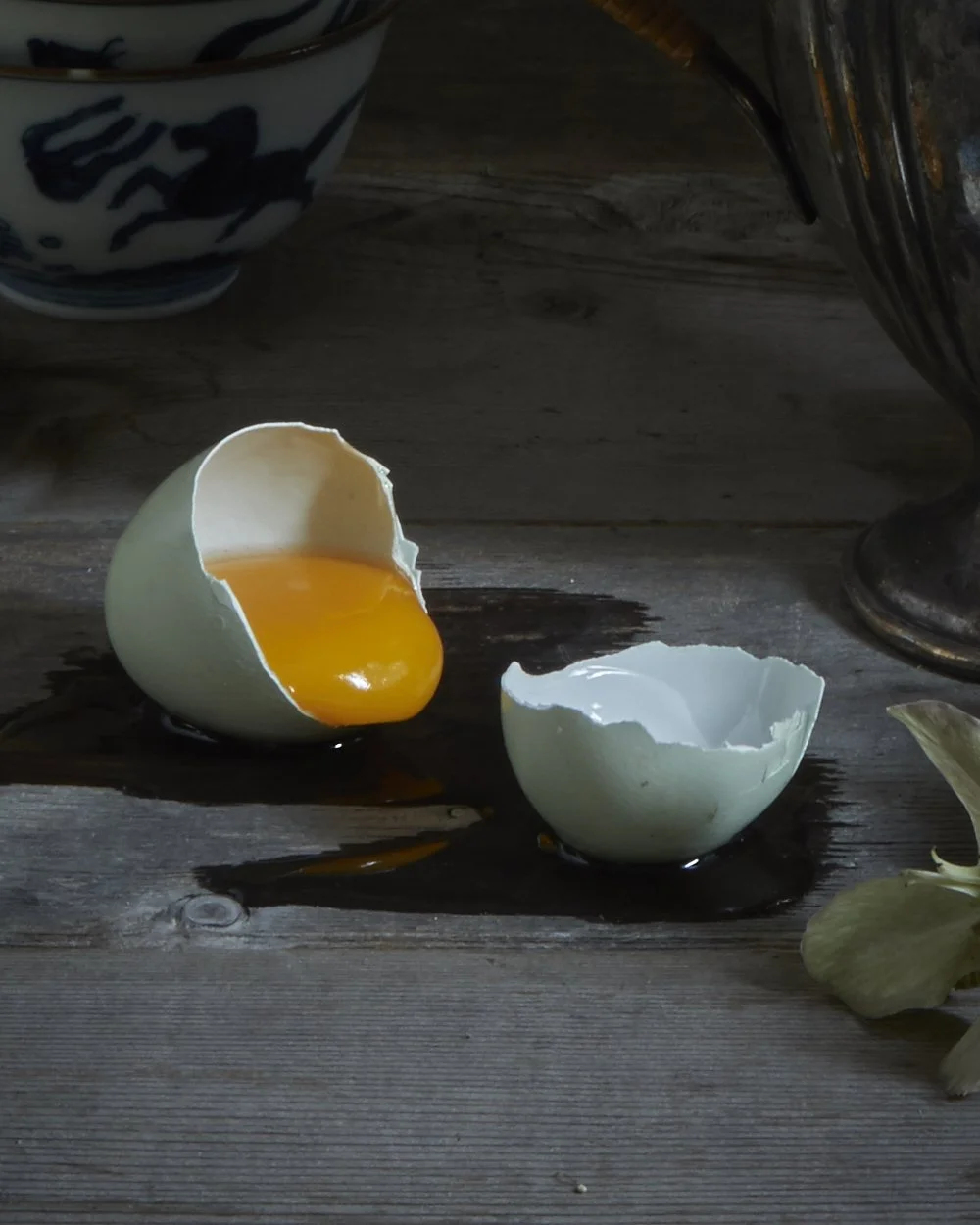 BrokenEgg66GoldAndGrey_Horz.JPG
