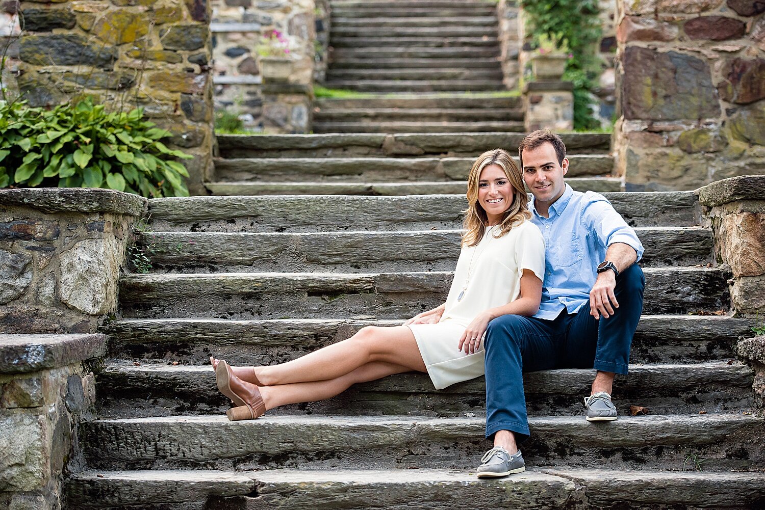 Ridley_Creek_Hunting_Hill_Mansion_Engagement_Session_0010.jpg