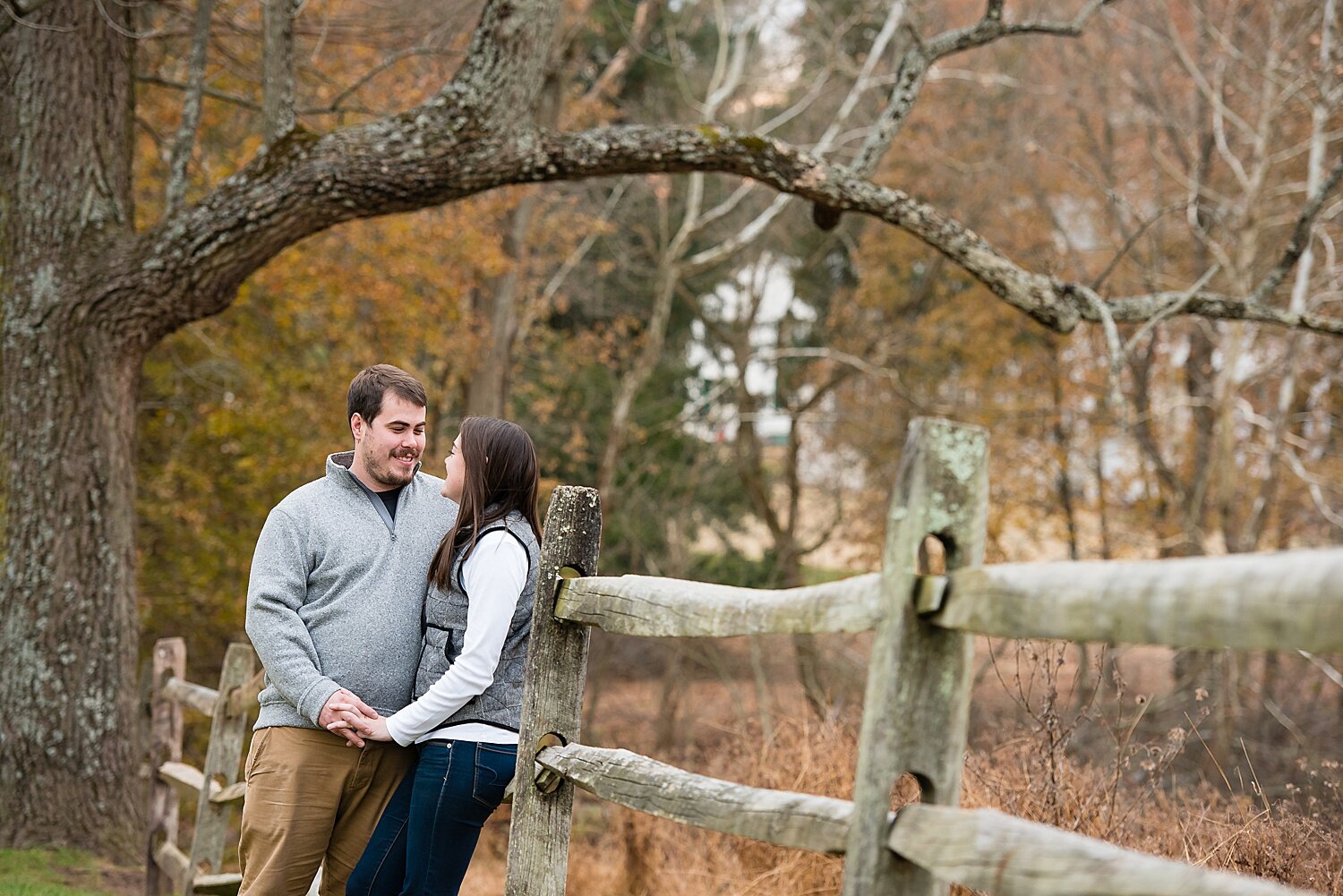 Valley_Forge_Fall_Engagement_Session_0005.jpg