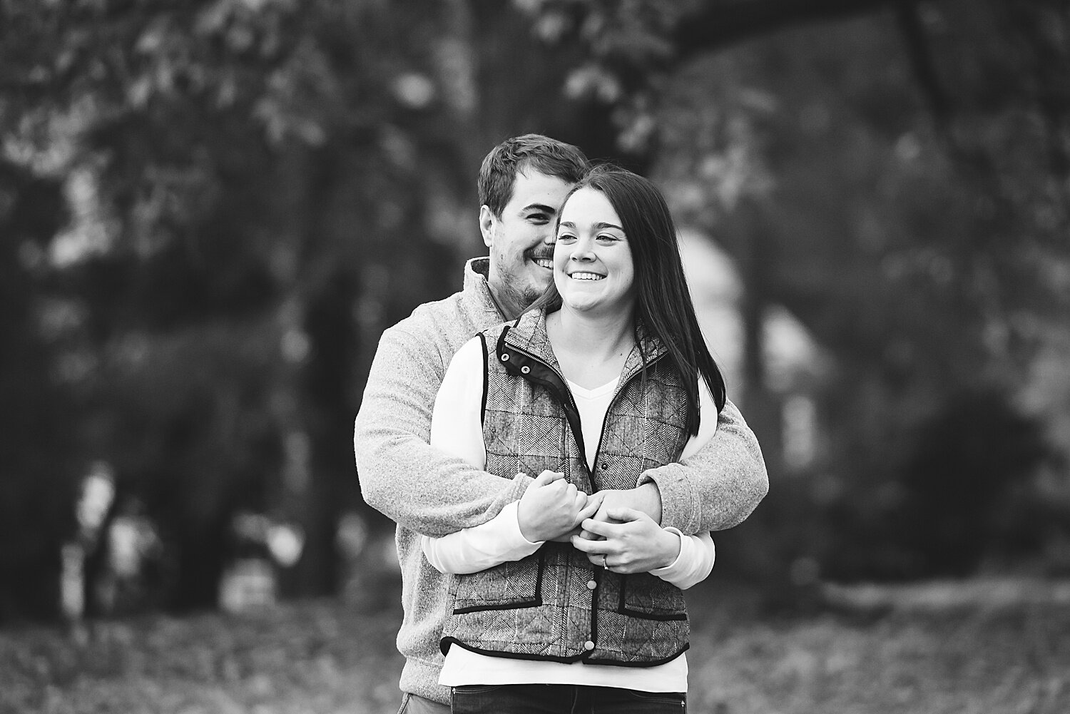 Valley_Forge_Fall_Engagement_Session_0021.jpg