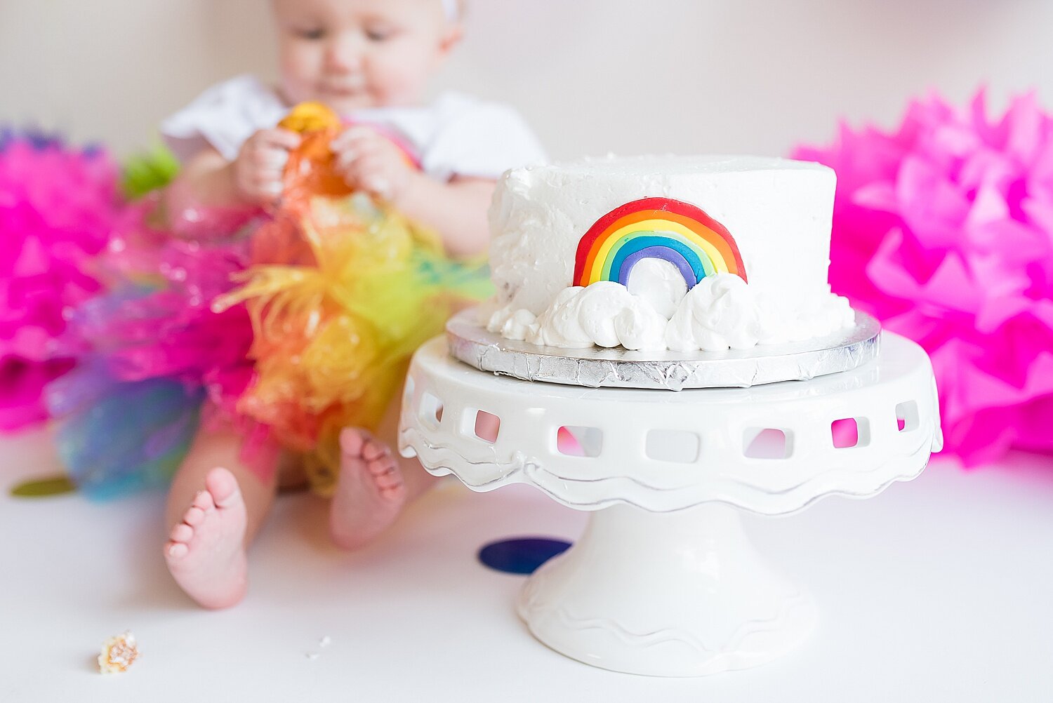 Rainbow_First_Birthday_Cake_Smash_Photo_Session_0009.jpg
