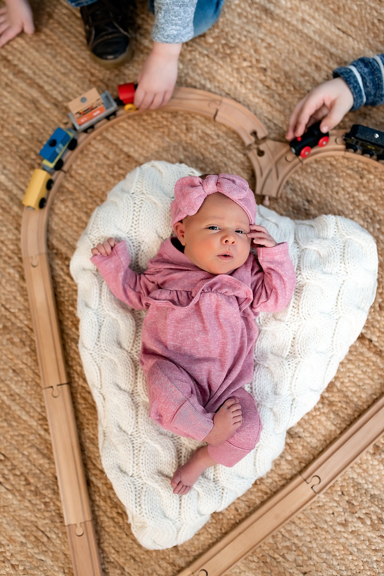 Family_of_Five_Baby_Girl_Photo_Session_0009.jpg
