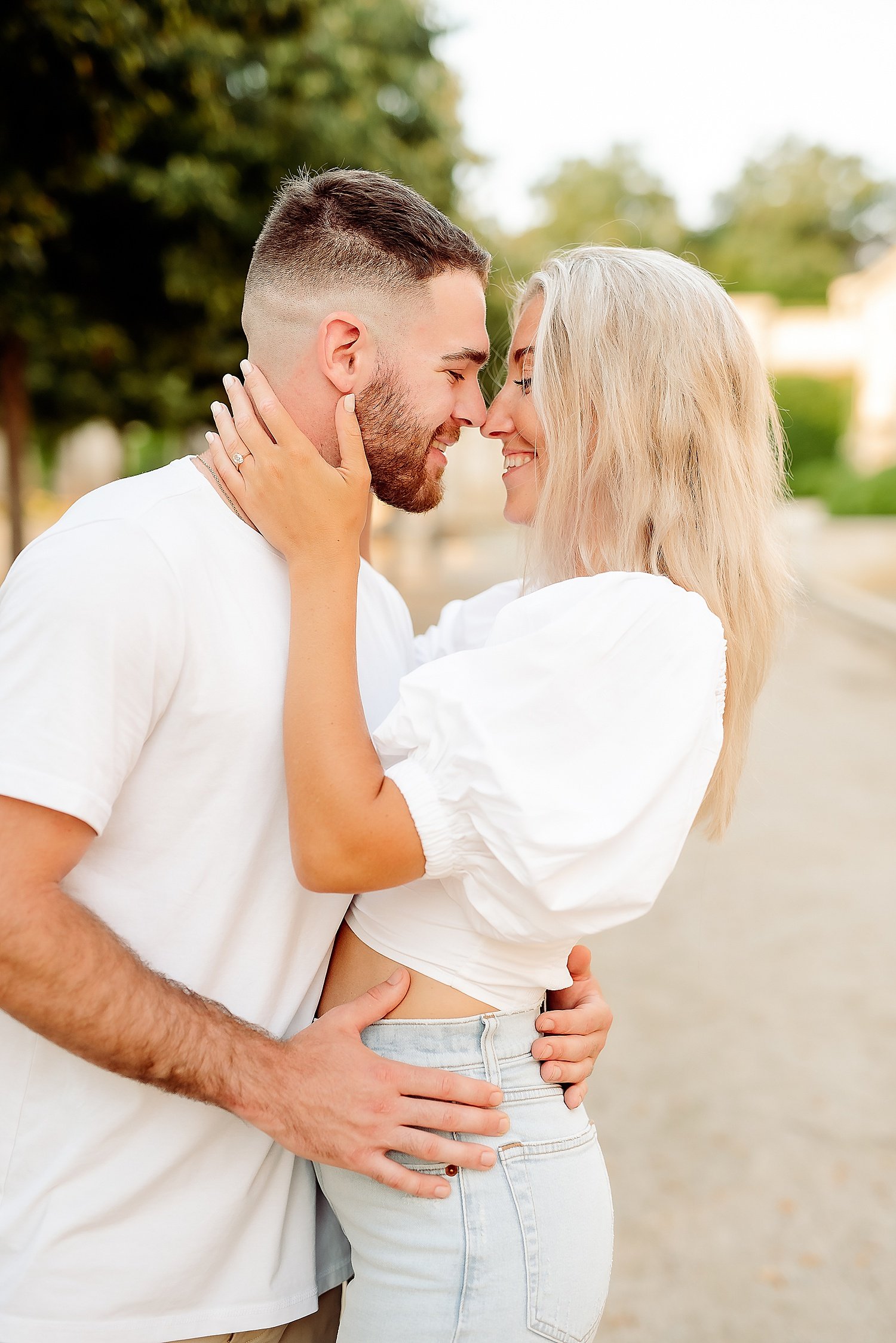 Longwood_Gardens_Summer_Engagement_Photos_0018.jpg