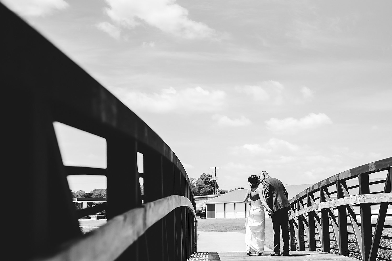 Verges_Park_Norfolk_Nebraska_Summer_Wedding_0041.jpg