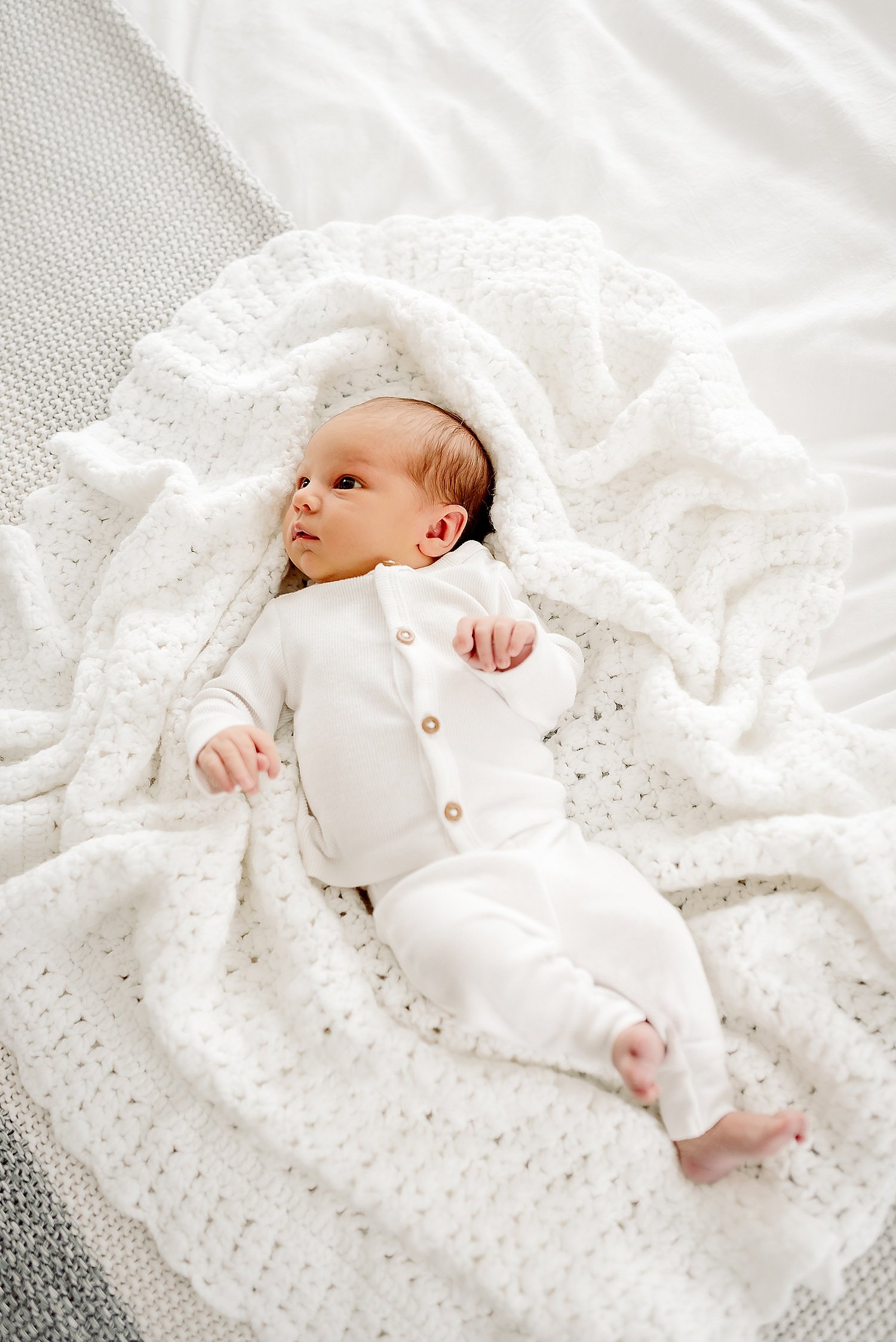 At_Home_Casual_Newborn_Session_0012.jpg