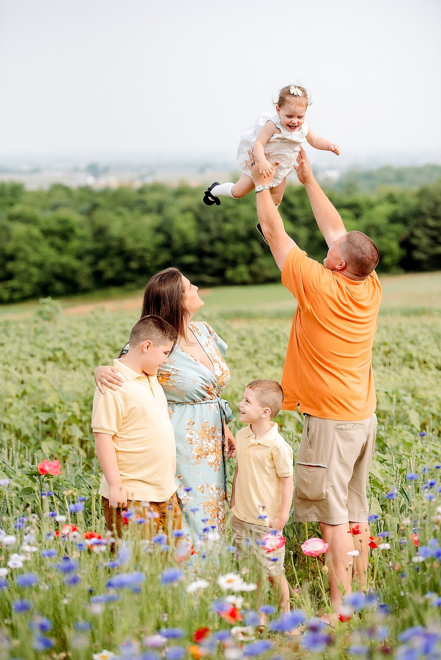 Wildflower_Lookout_Lancaster_PA_Summer_Family_Session_0017.jpg